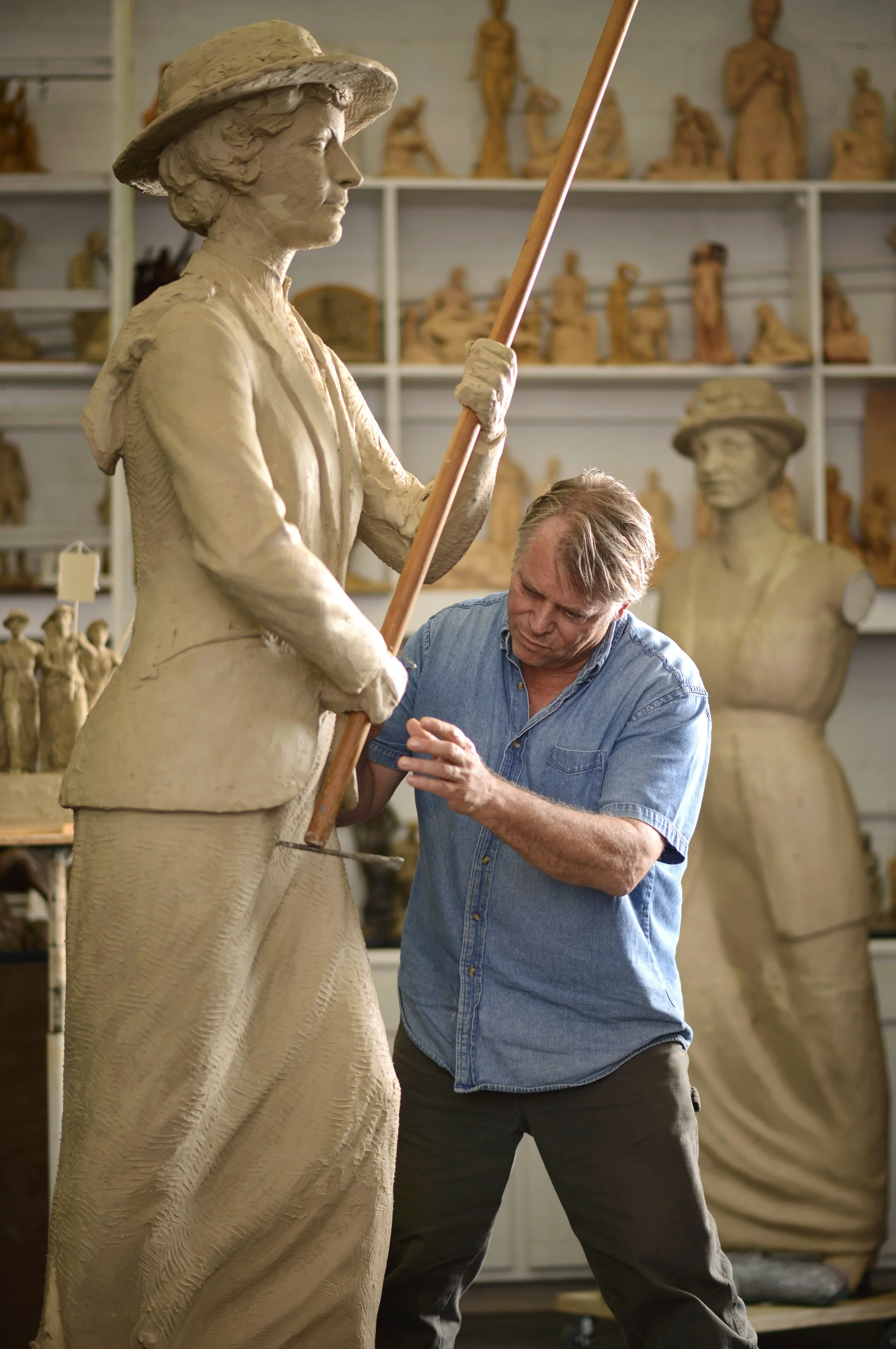 LeQuireFinalMonumentWork2255.jpg