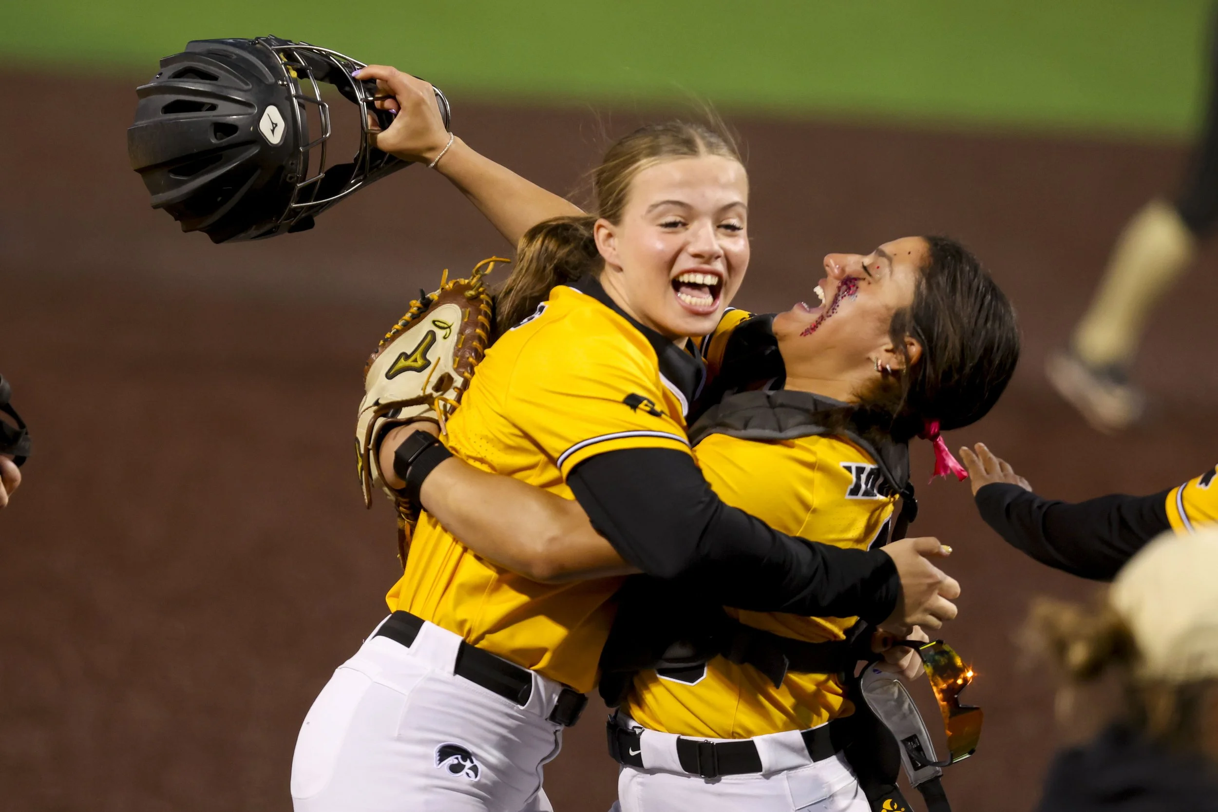 20260501_SoftballVSPurdue_IT_039.JPG