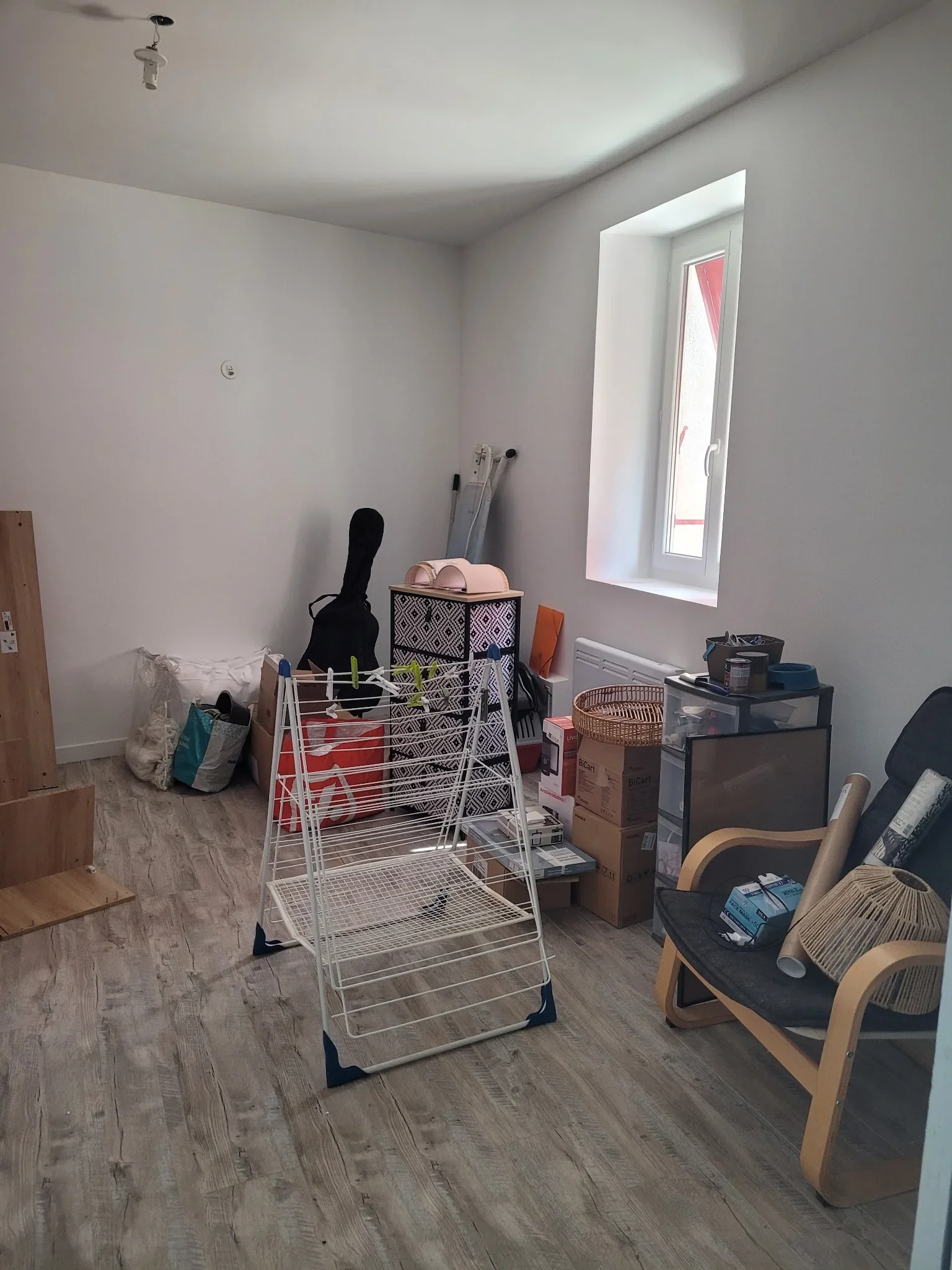 Chambre avant rénovation et nouvel aménagement