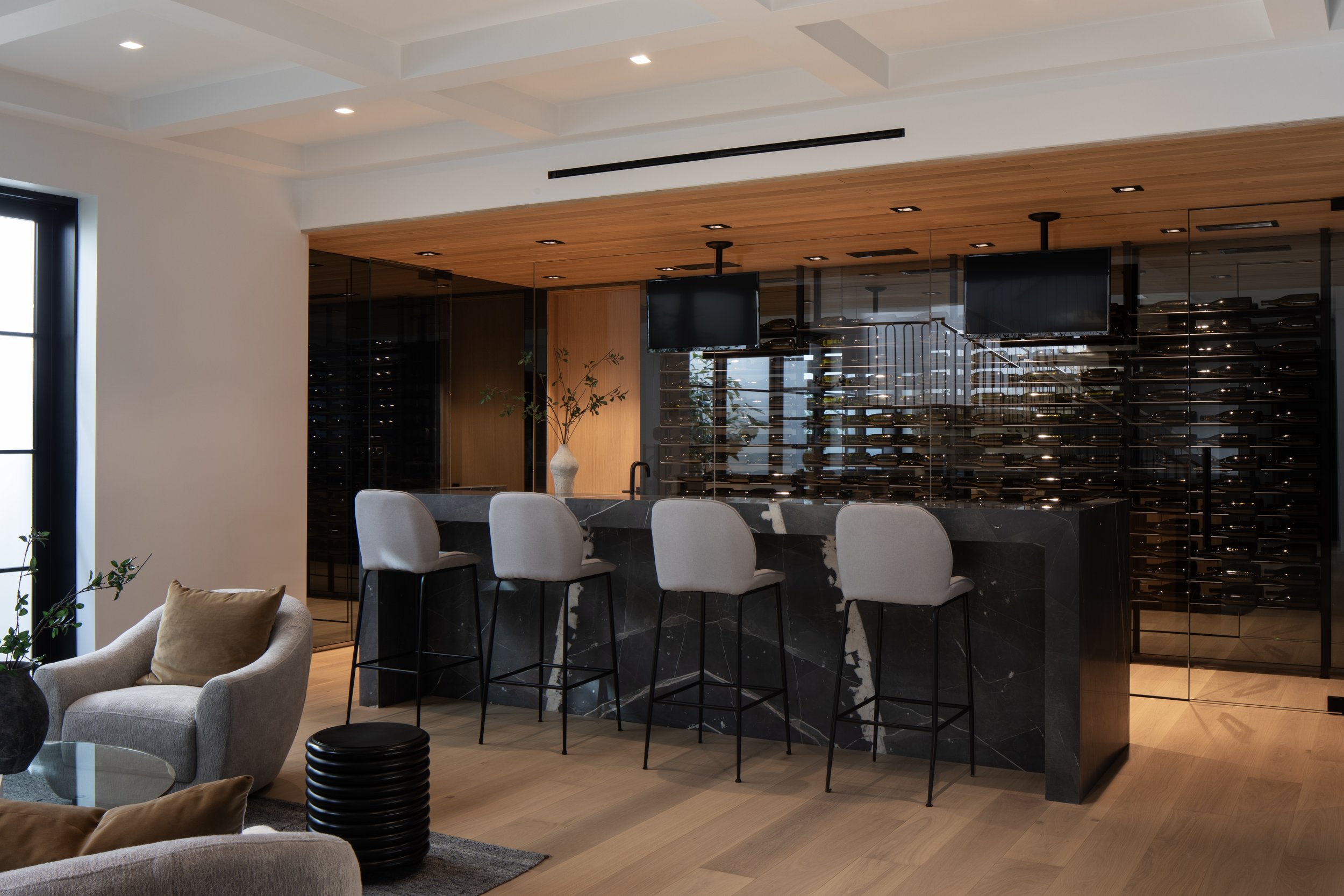 IRA_21stSM_MeghanBob_BasementBar_HR.jpg