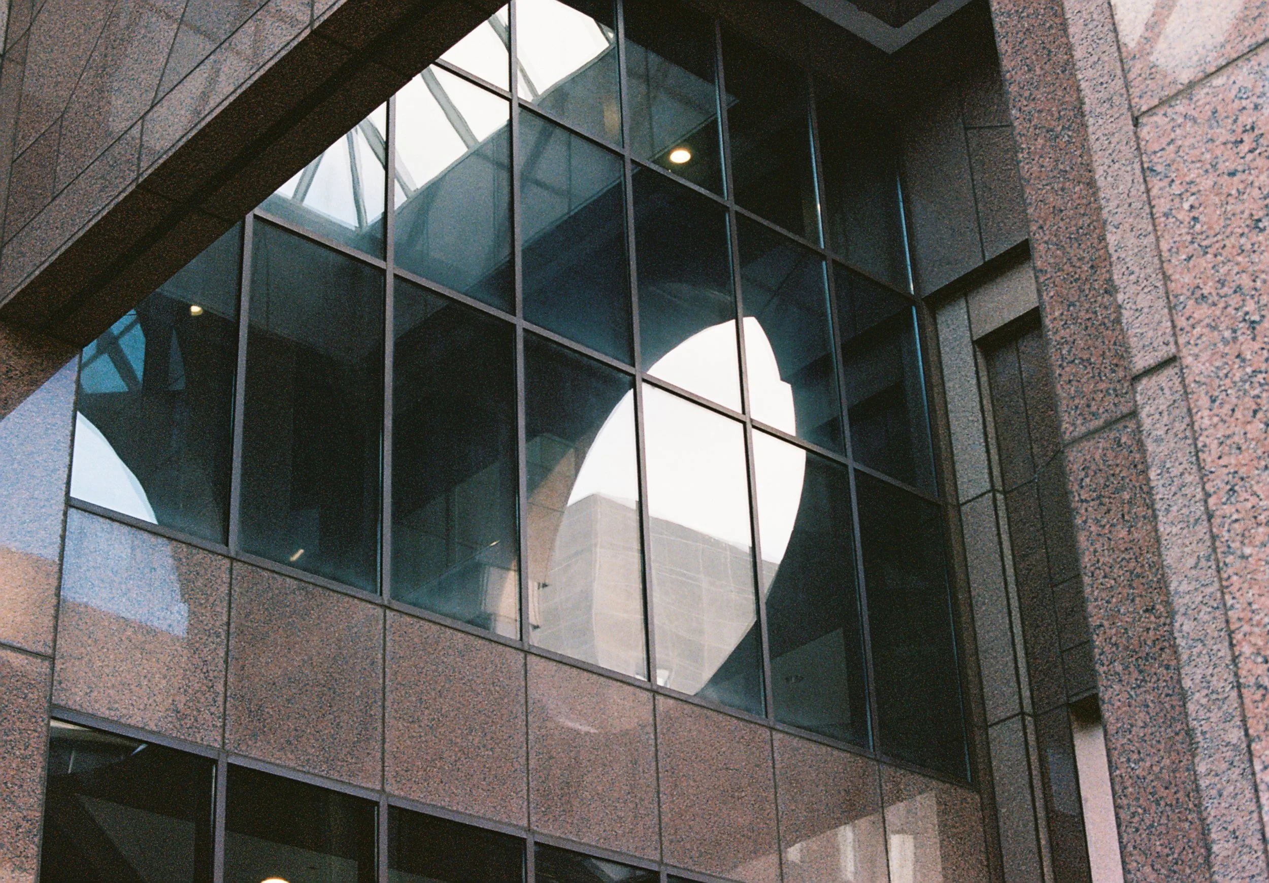 R1-01449-0023.JPG
