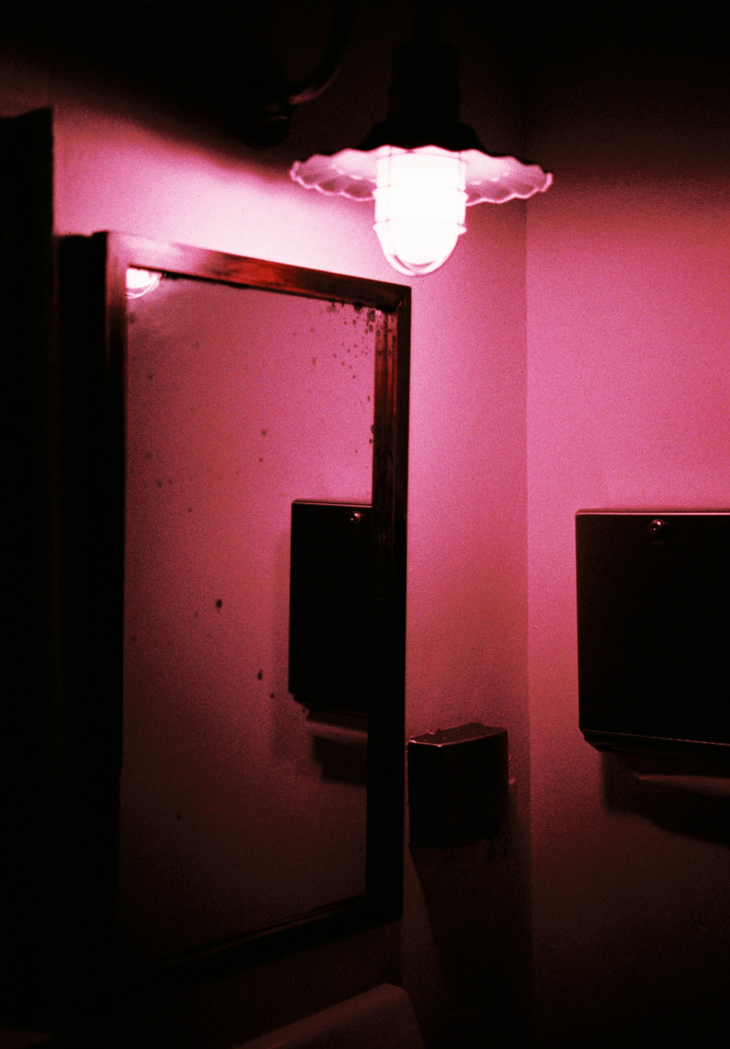 R1-00424-0008.JPG