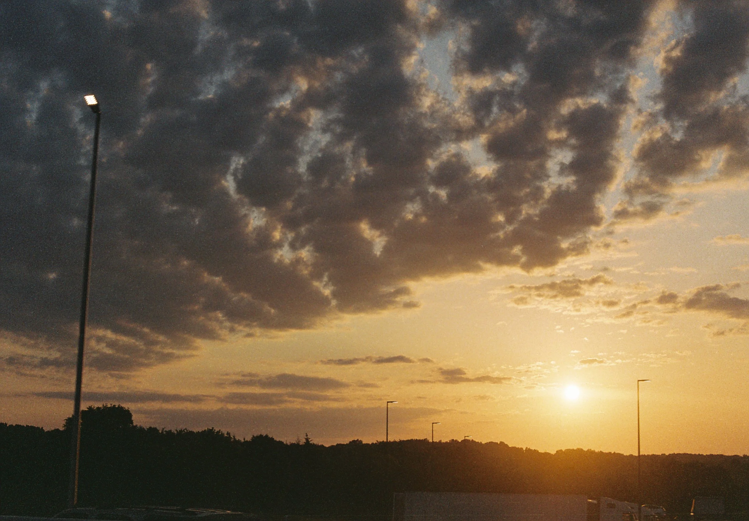 R1-01448-0018.JPG