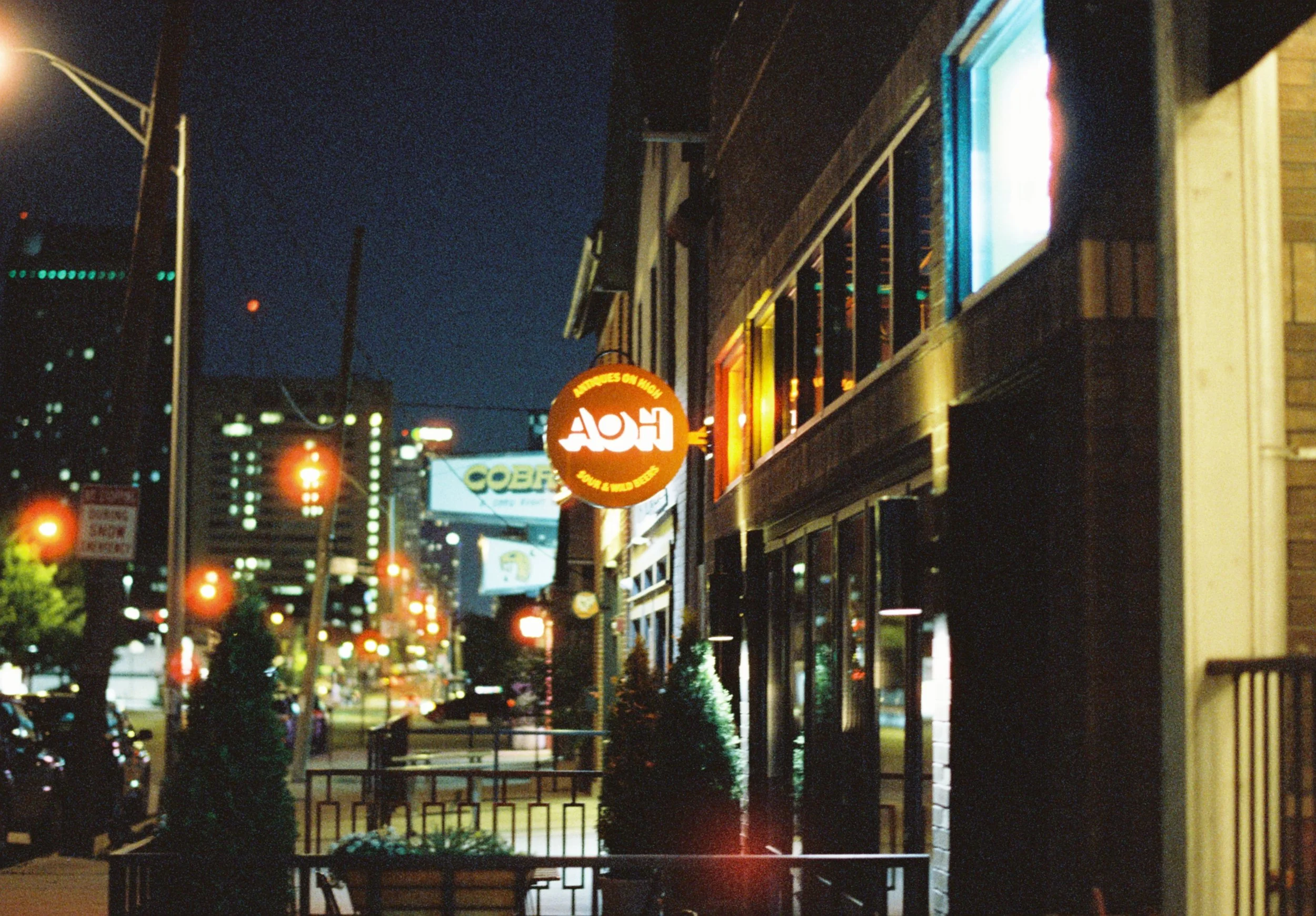 R1-01684-0012.JPG