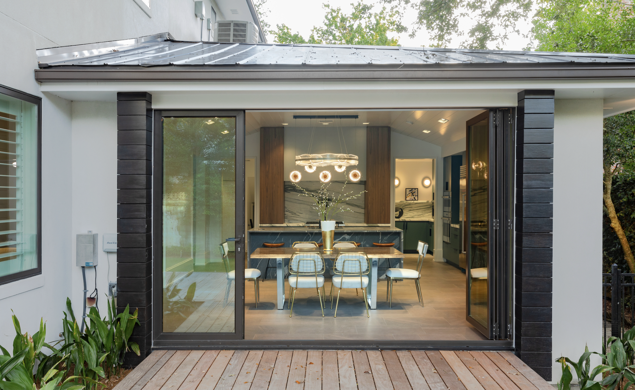Metairie Club Gardens Modern Update