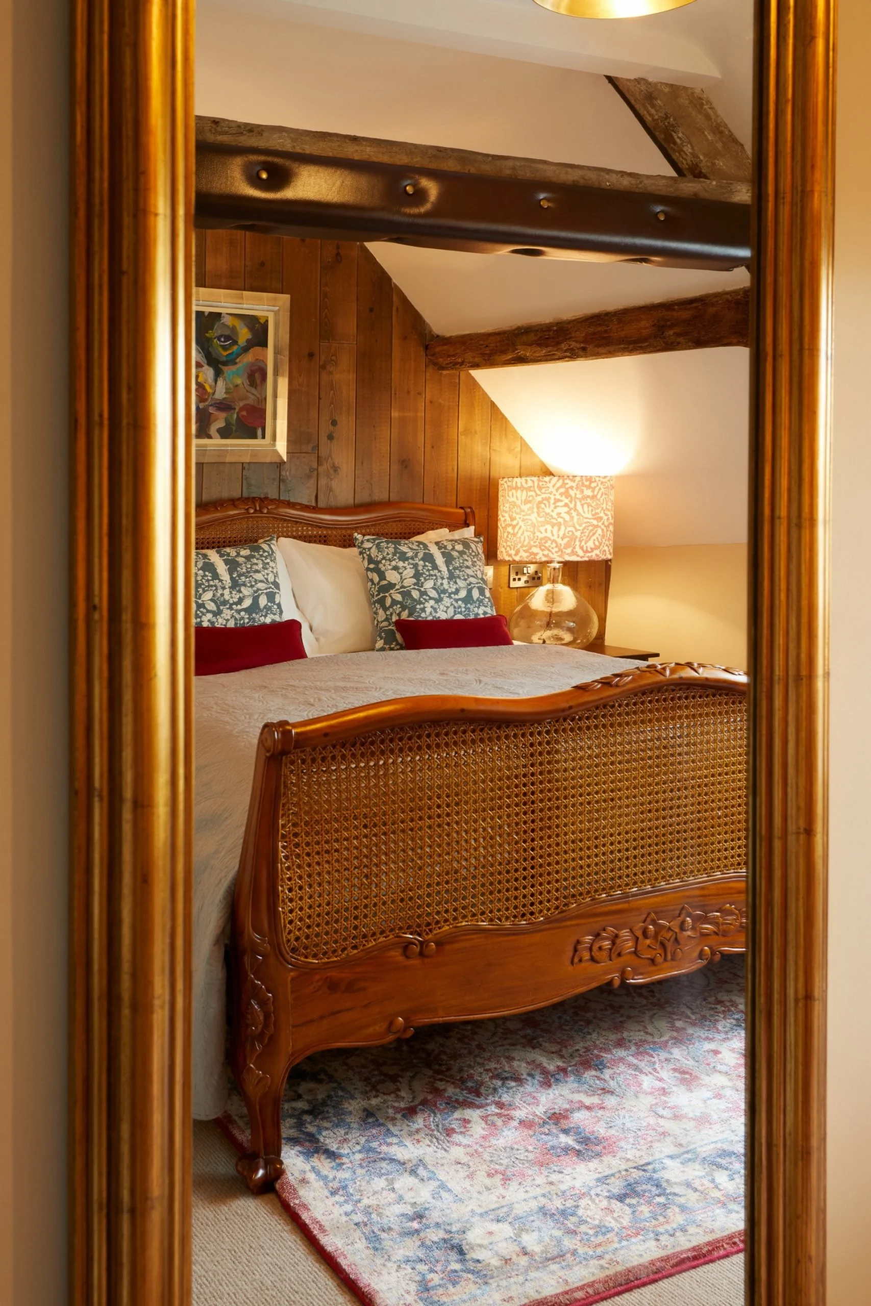 Room-5d-scaled.jpg