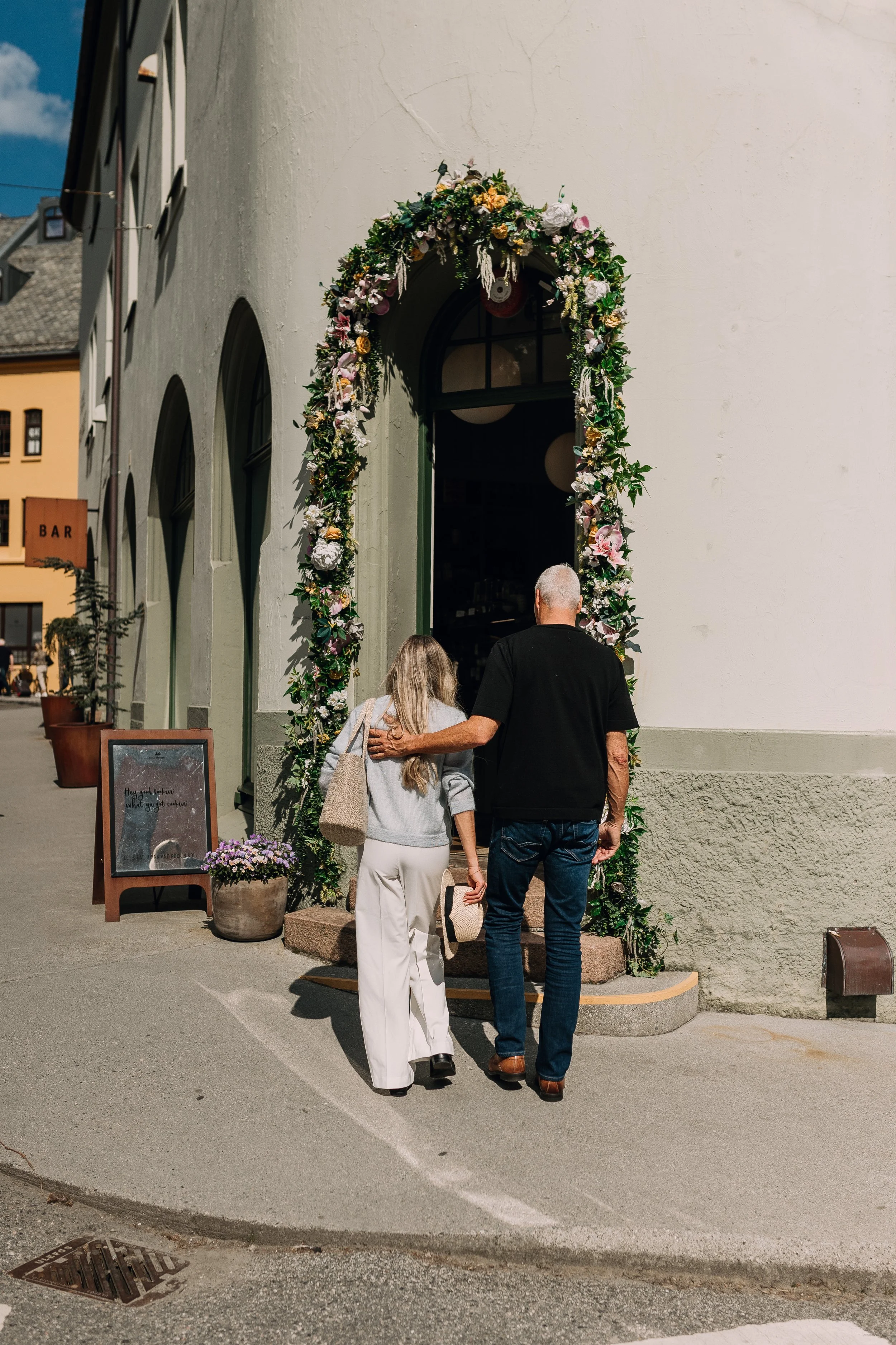 affebar og delikatesse Apotekergata 5 Ålesund sentrum