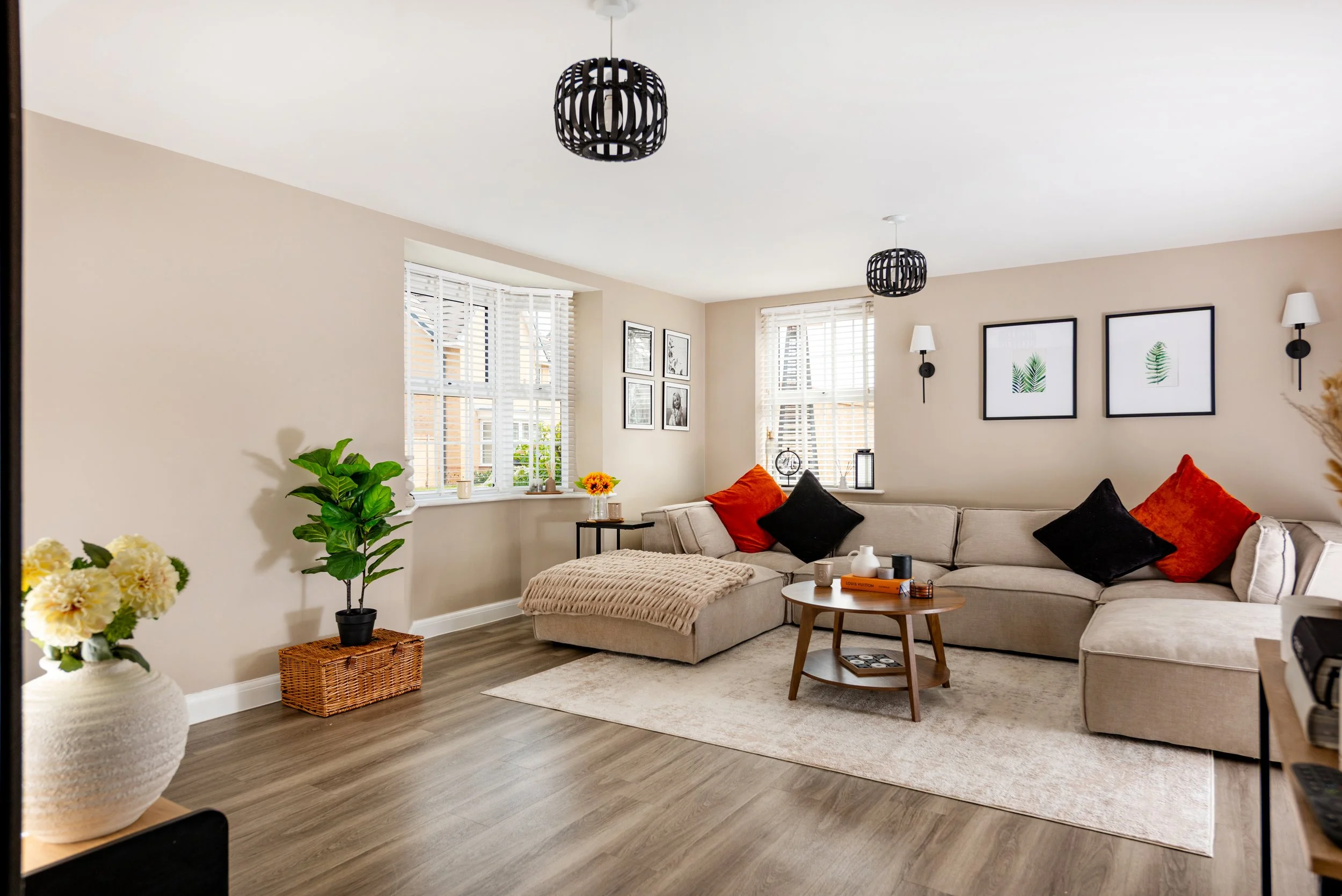 TW 7 Westergate Ave, Apr 26, Olly 12.jpg