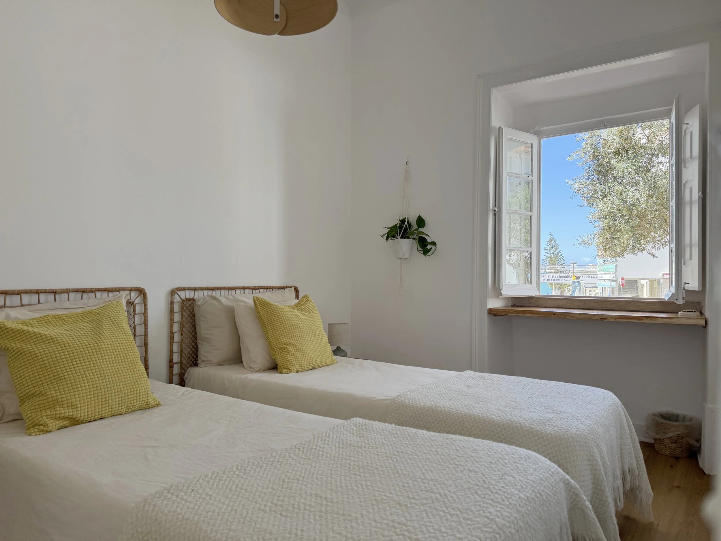 Room 8 full 3.jpg