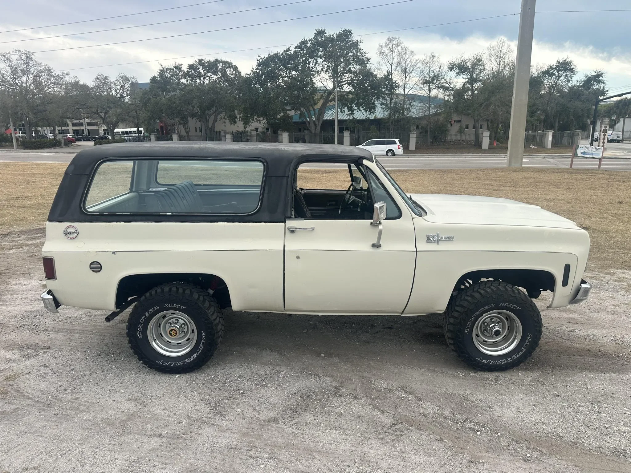 1974_chevrolet_k5-blazer_IMG_3657-80086-scaled.webp