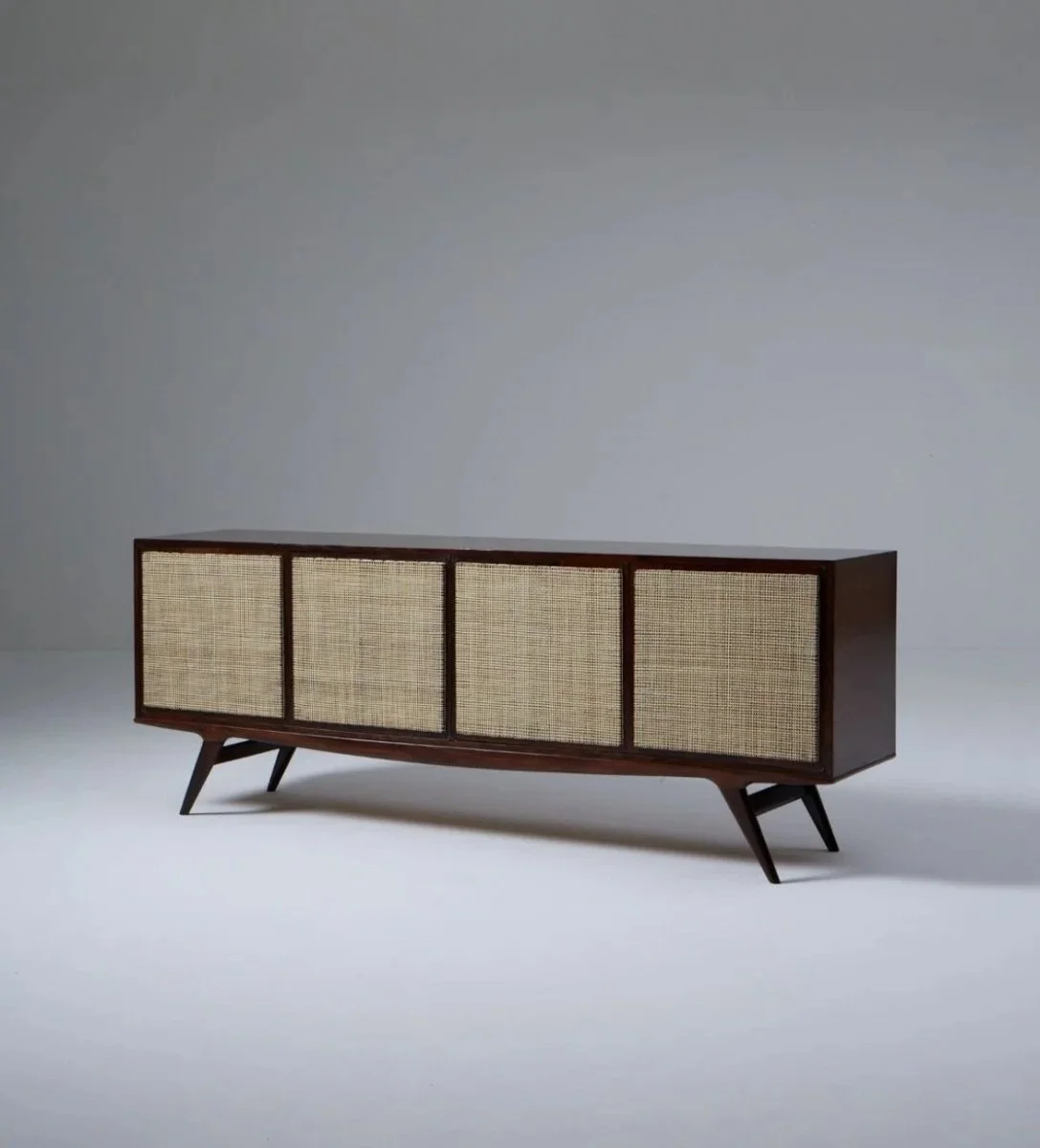  unknown 
 STARTING BID €1.3k 
 ESTIMATE: €5–€7k 
 UNDERVALUED ↓ 