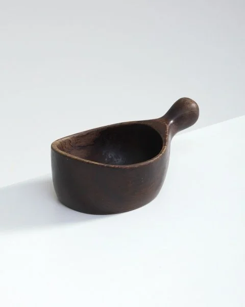  unknown 
 STARTING BID €100 
 ESTIMATE: €400–€500 
 FAIR VALUE → 