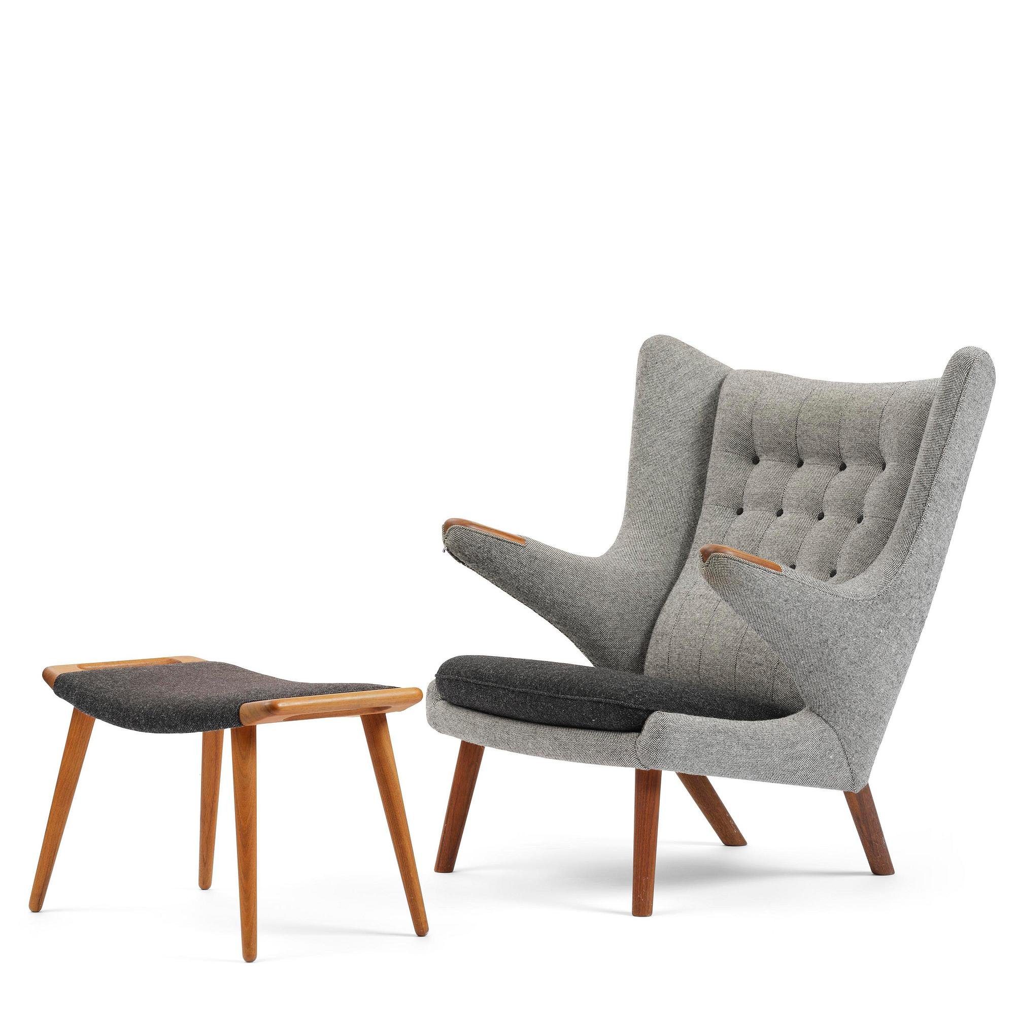  Hans J. Wegner 
 STARTING BID €5K 
 ESTIMATE: €7K–€8K 
 UNDERVALUED ↓ 