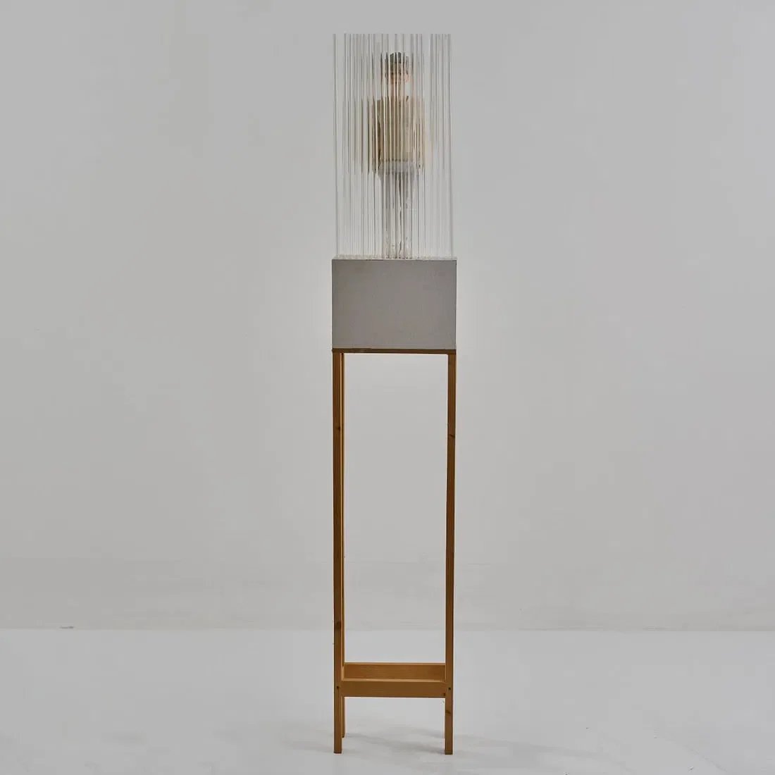  Hirofumi Fujiwara 
 STARTING BID €500 
 ESTIMATE: €800–€1.2K 
 COLLECTIP FAVOURITE ↓  