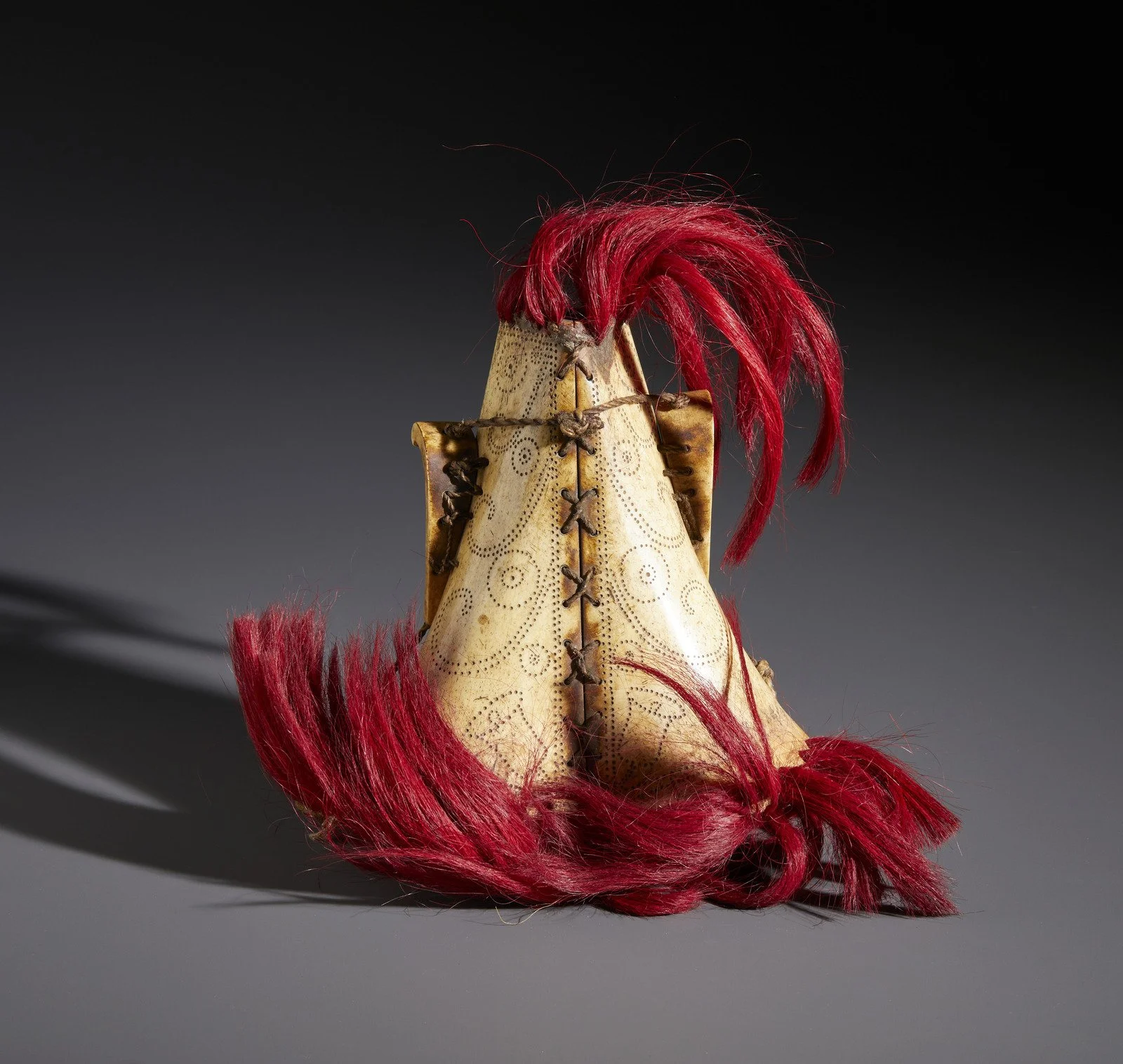   Dayak ornament 
 STARTING BID €340 
 ESTIMATE: €500–€700 
 UNDERVALUED ↓  