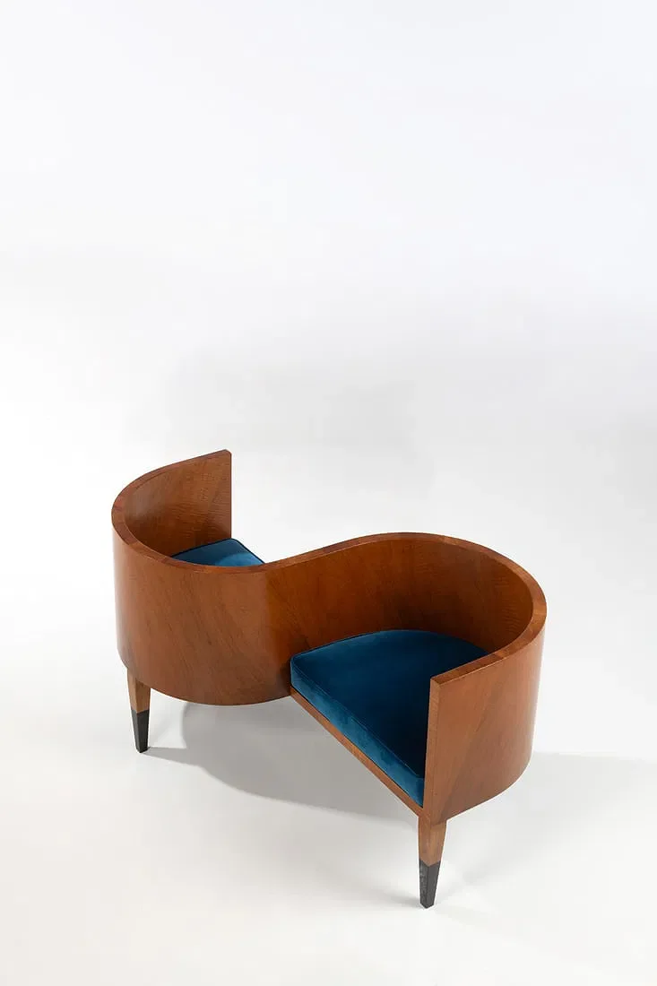  Gio Ponti 
 STARTING BID €20K 
 ESTIMATE: €20K–€30K 
 FAIR VALUE → 