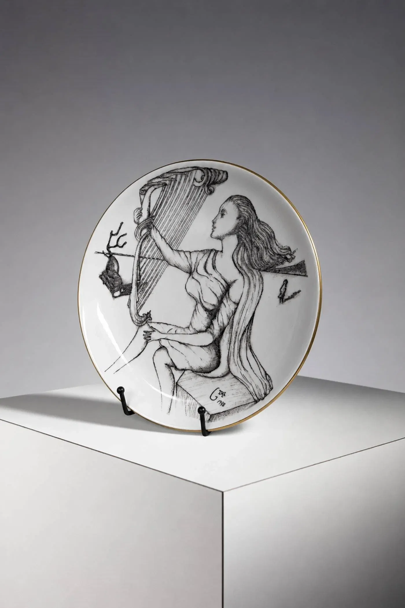  Salvador Dali' 
 GET NOW €60 
 ESTIMATE: €100-150 