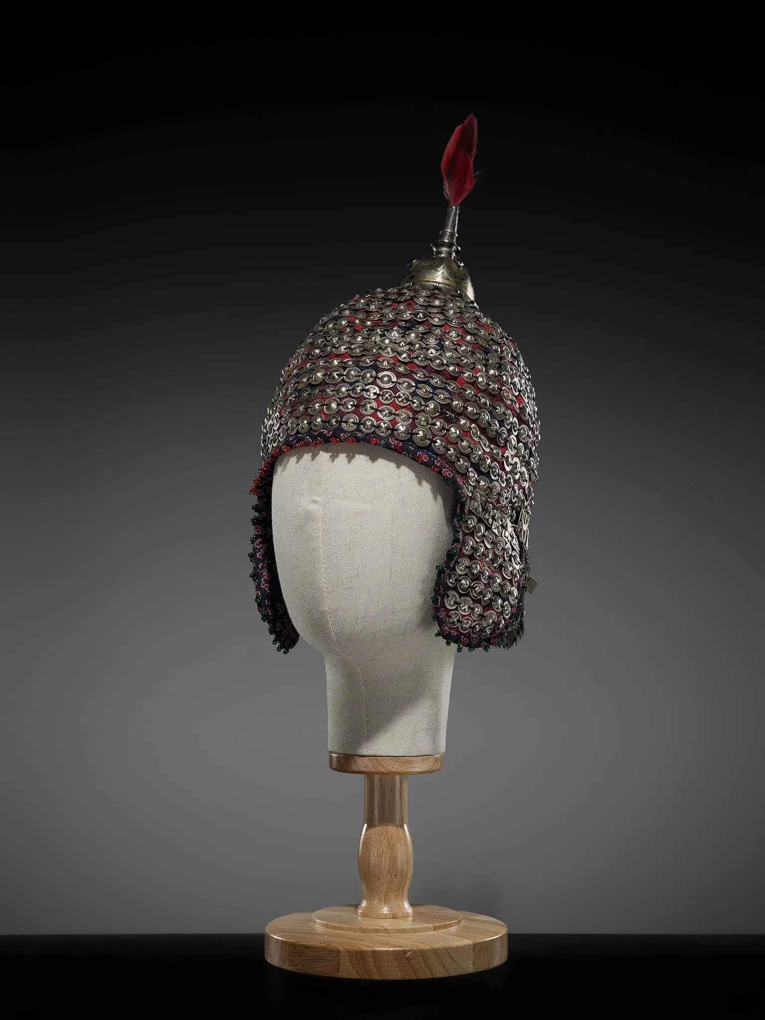  TURKMEN CARNELIAN-INLAID SILVER AND METAL WOMEN'S HEADDRESS 
 STARTING BID €250 
 ESTIMATE: €250–€500 
 UNDERVALUED ↓ 