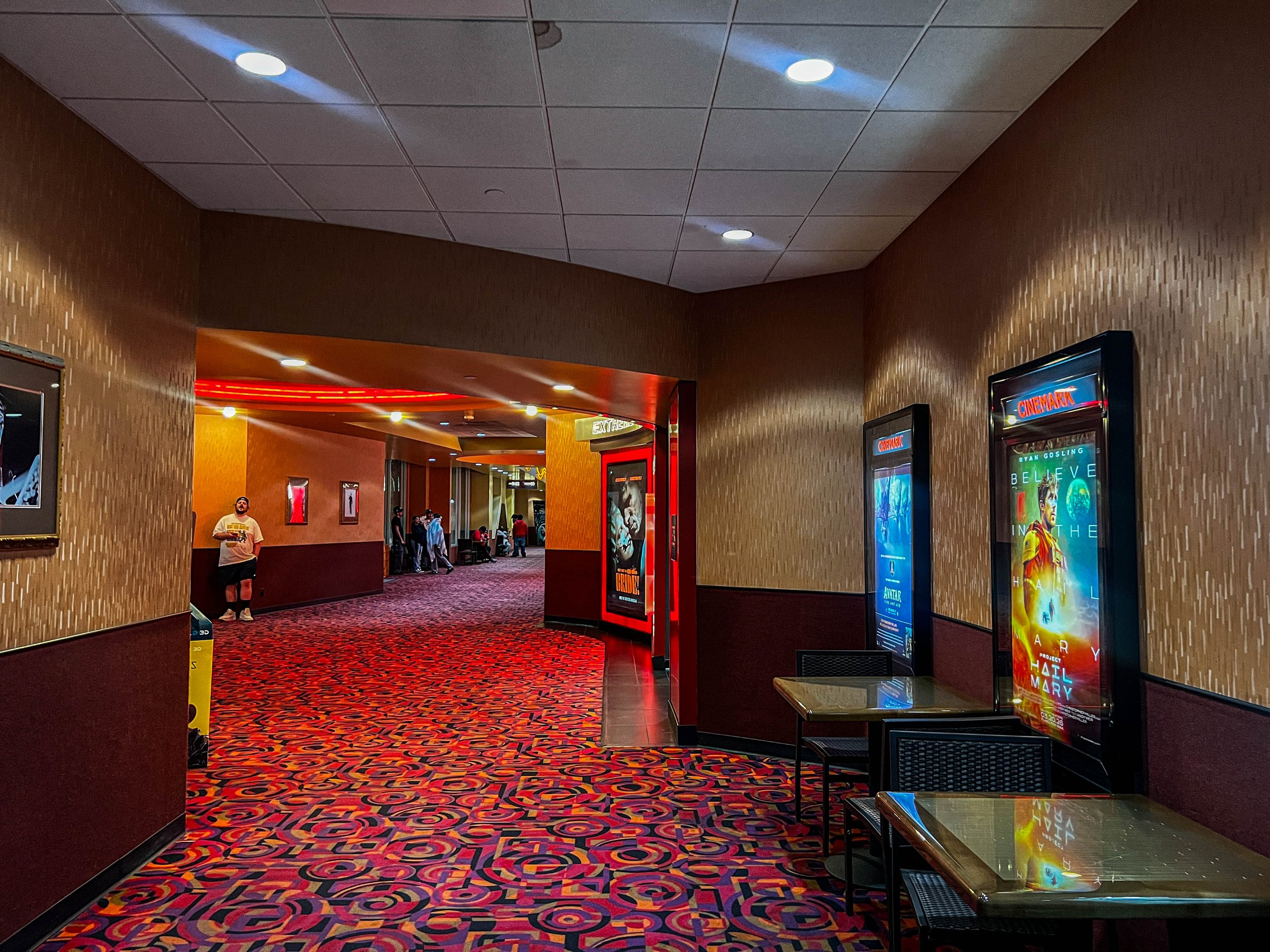 cinemark_8.jpg