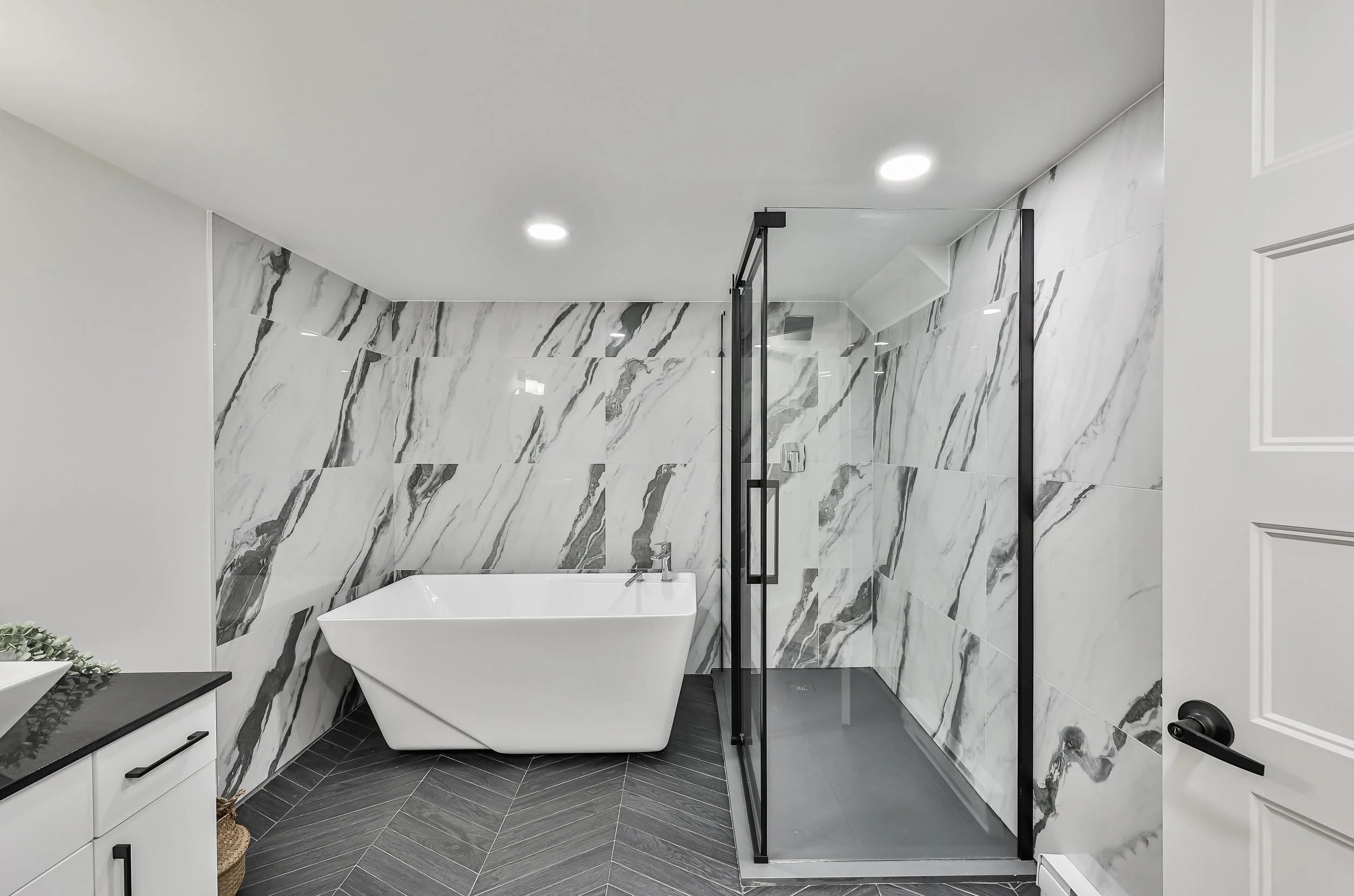 Oranssi project: wraparound deck