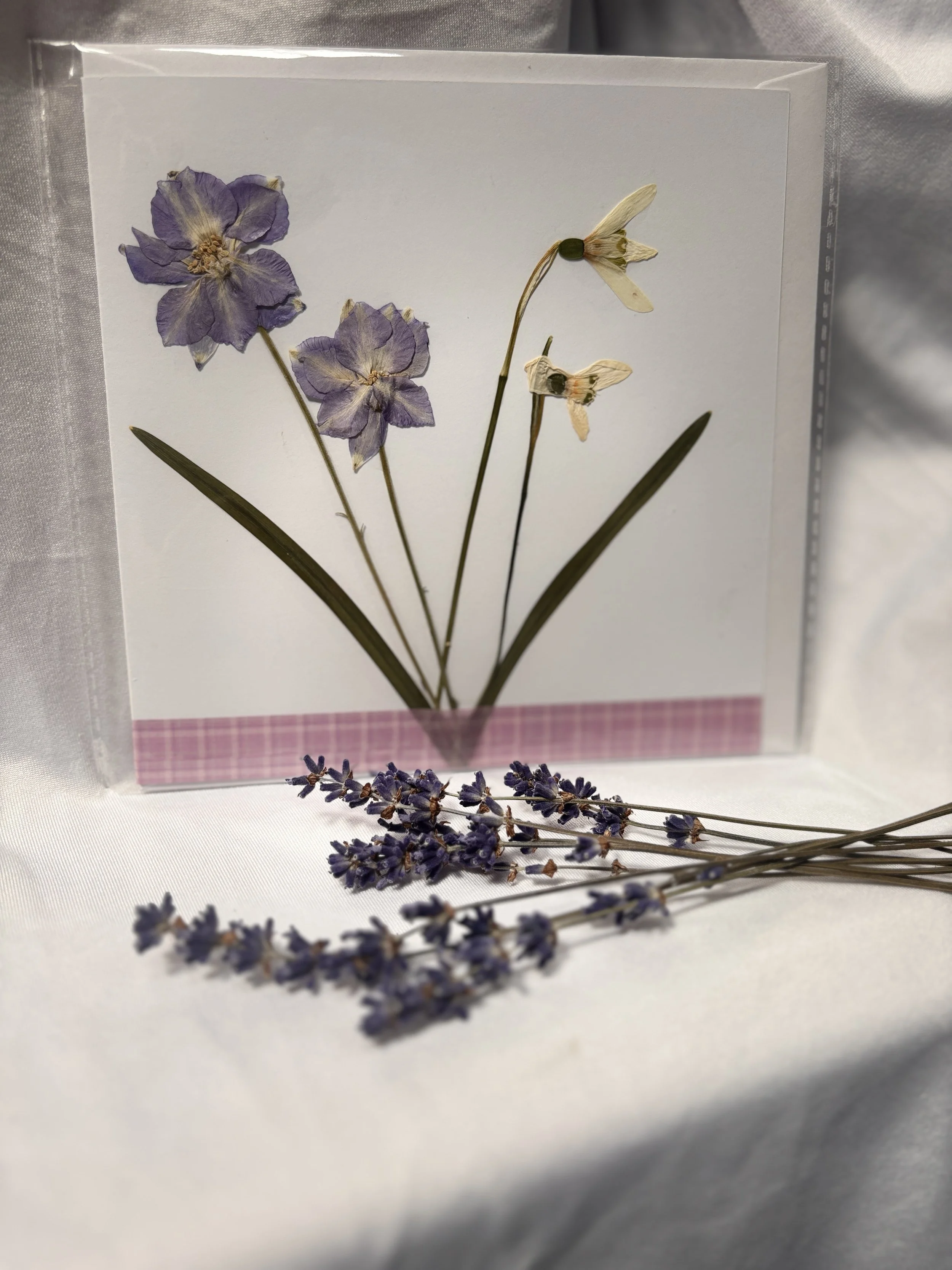 Pressed Flower Greeting Card