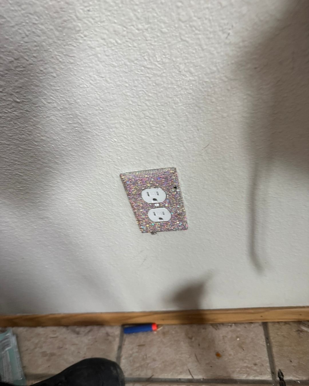 Residential electrical outlet installation in Puyallup WA by Aaron Electric LLC