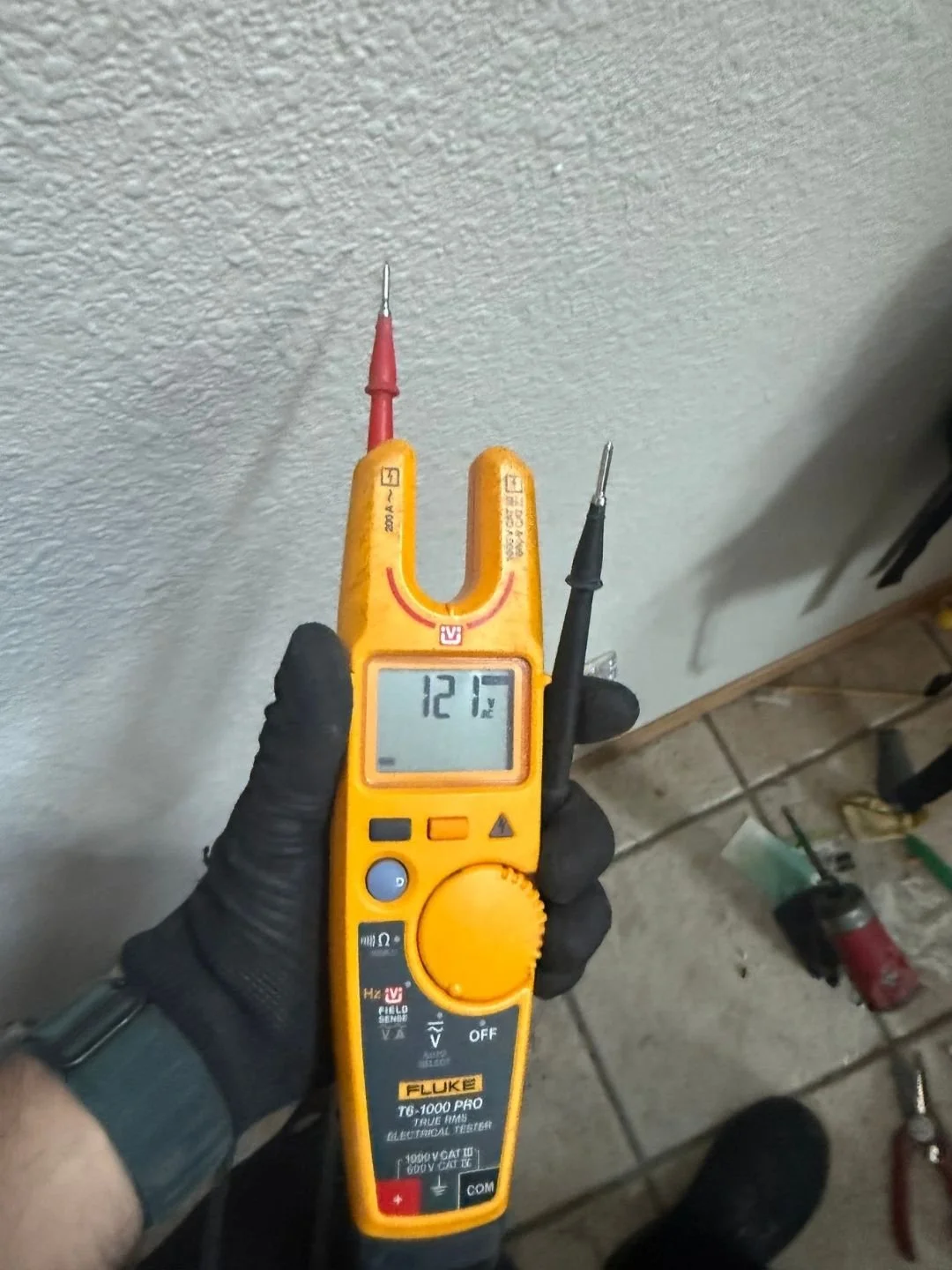 Electrical troubleshooting voltage testing in Tacoma WA diagnosing residential wiring and power issues
