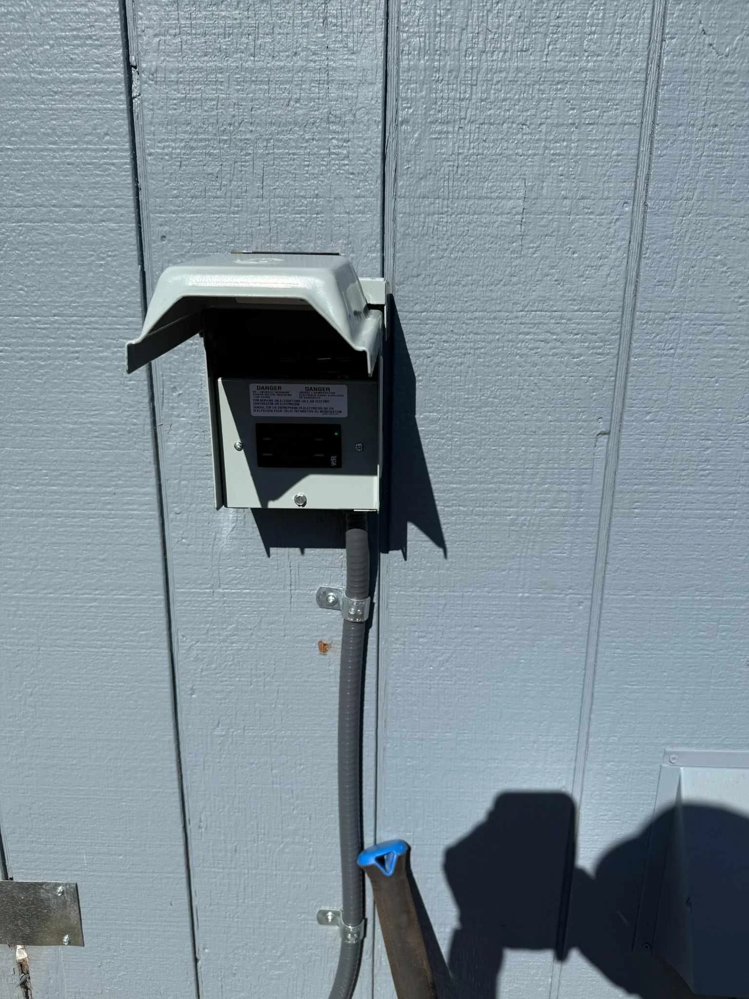 outdoor-ev-charger-disconnect-installation-south-hill.jpg