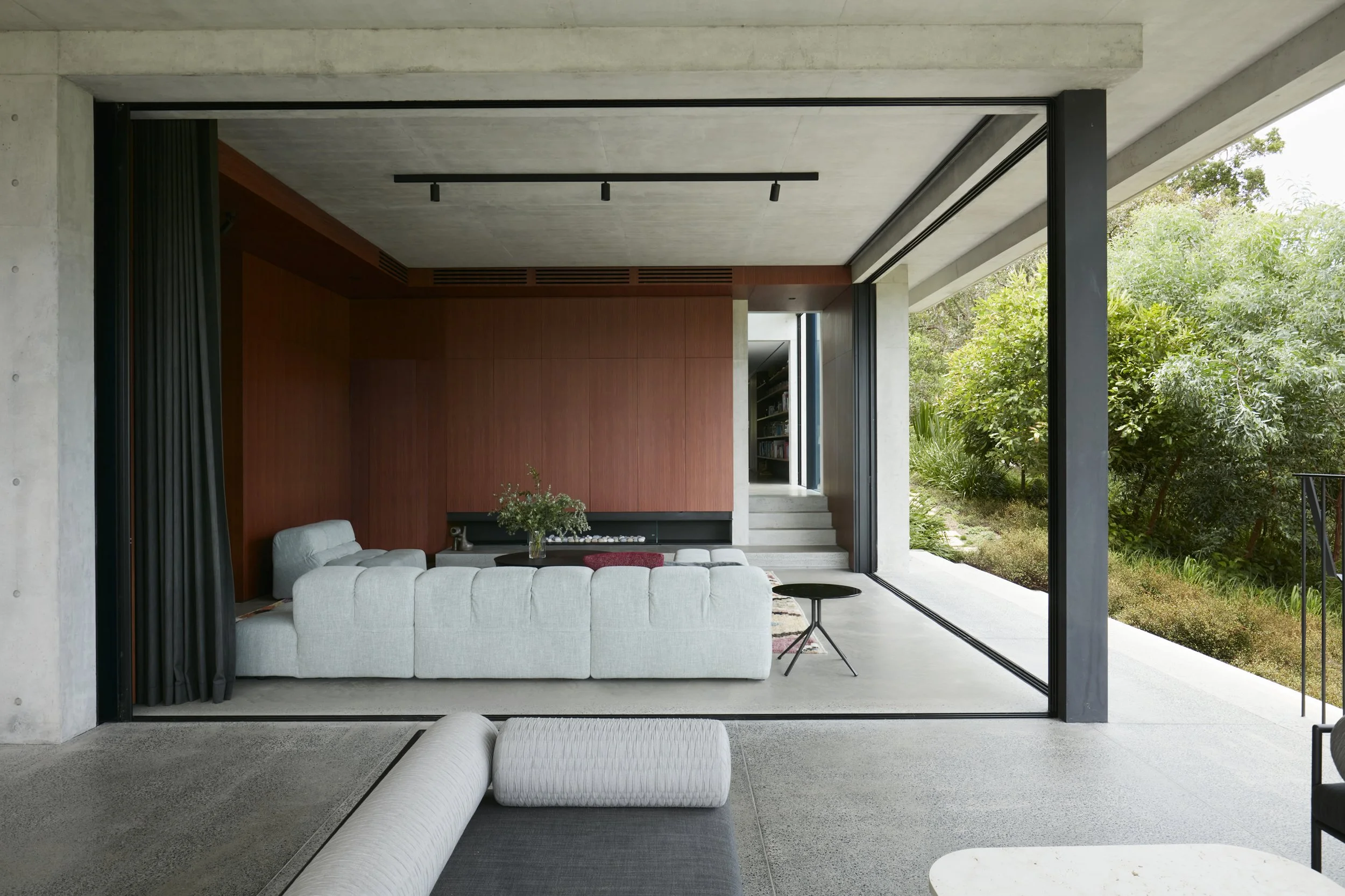 SPRINGCOVE2260 1.jpg