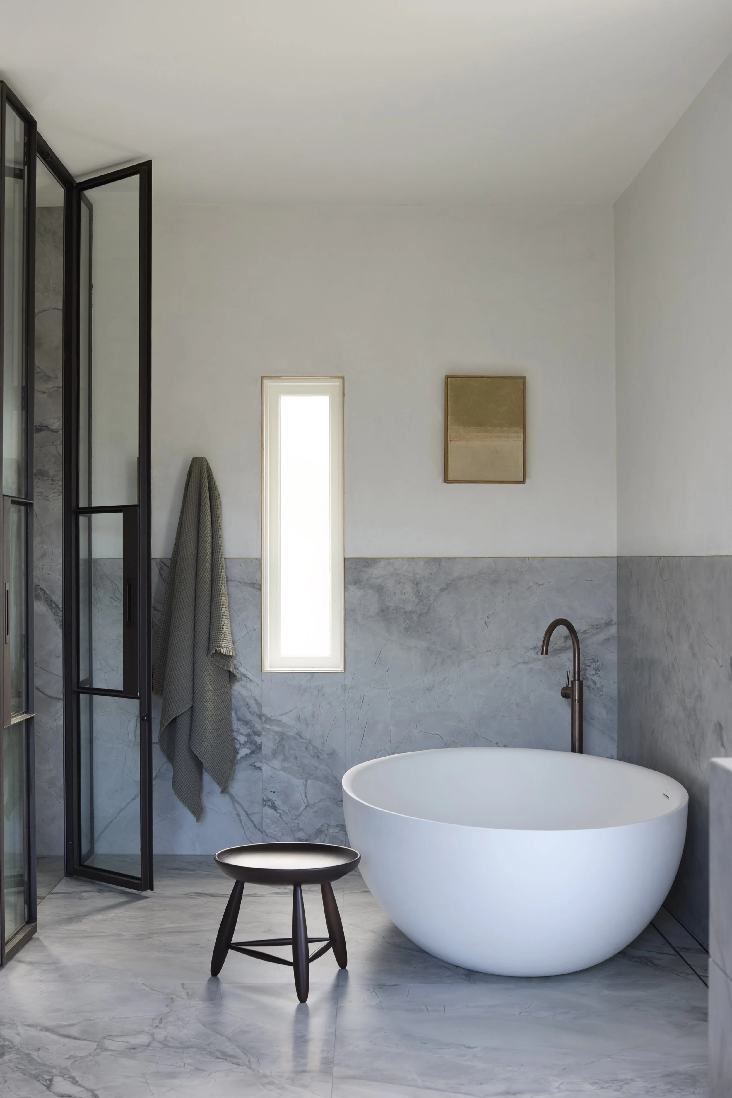LRA_thrupp st13240.jpg