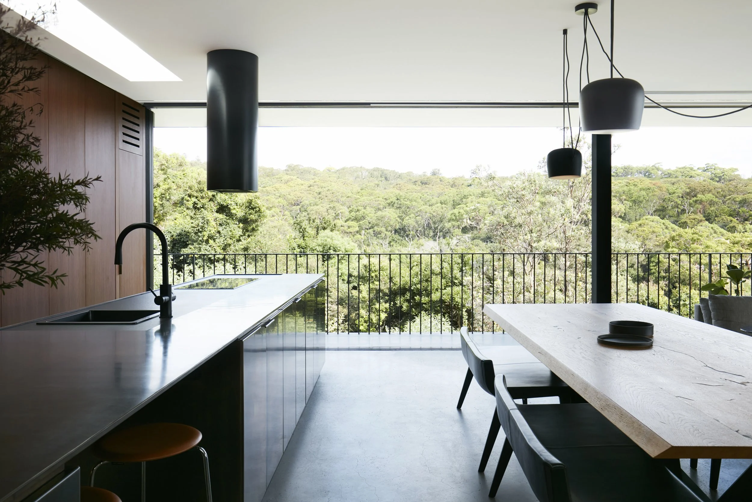 SPRINGCOVE2460 1.jpg