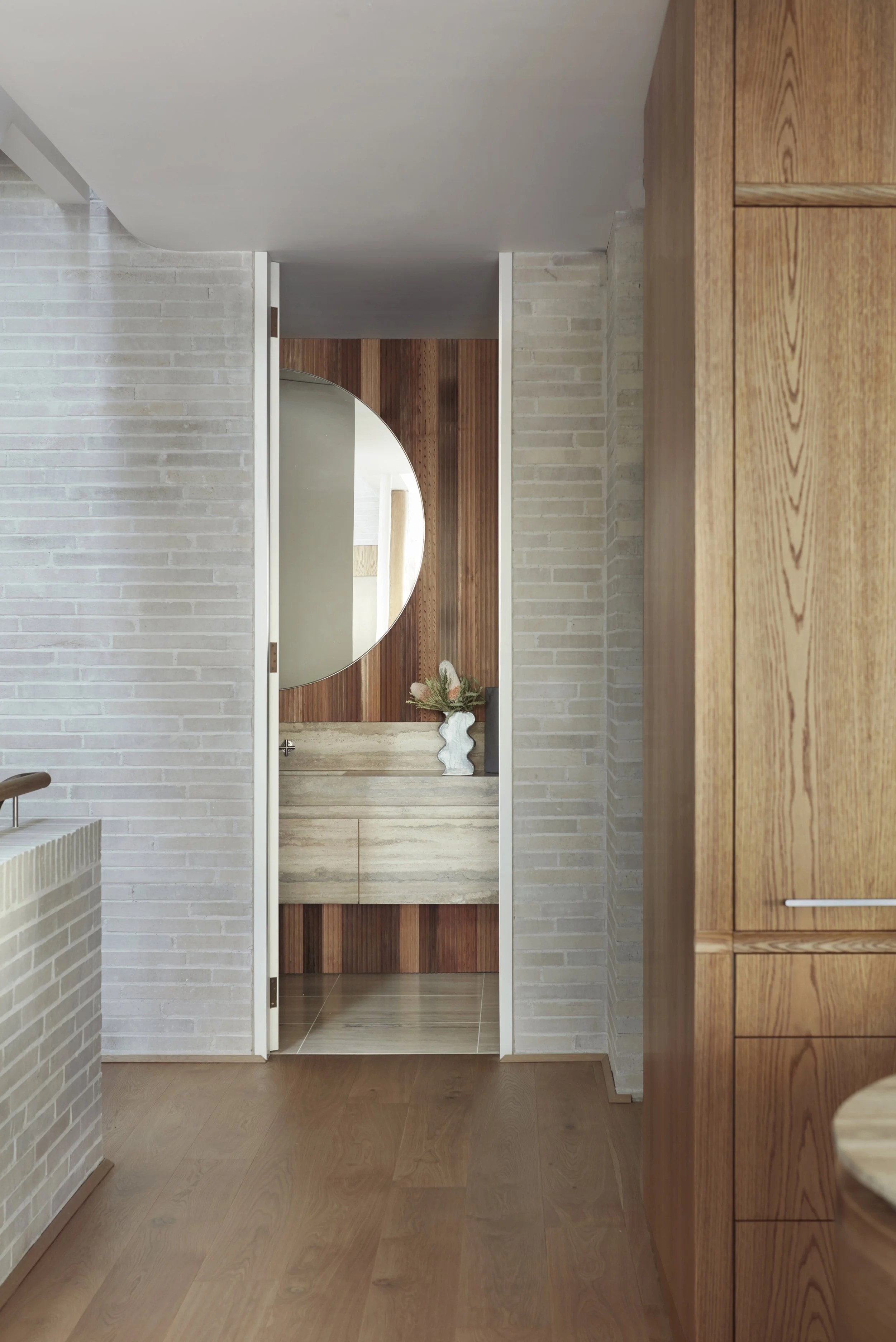 13_INTERIORS_14a_WUNULLA__862 1.jpg