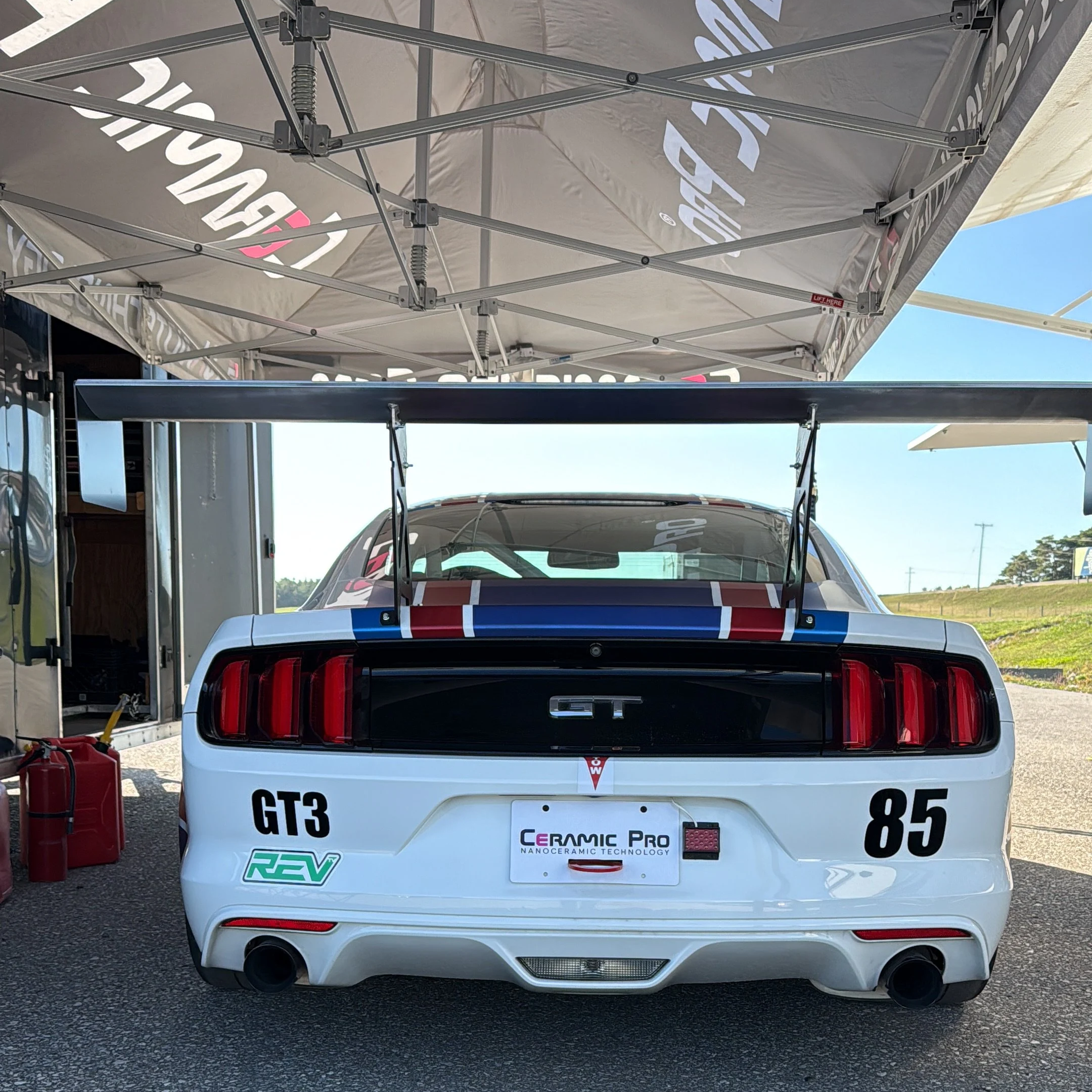 Bench Racing vs. Real Racing: Why the Peanut Gallery Still Matters