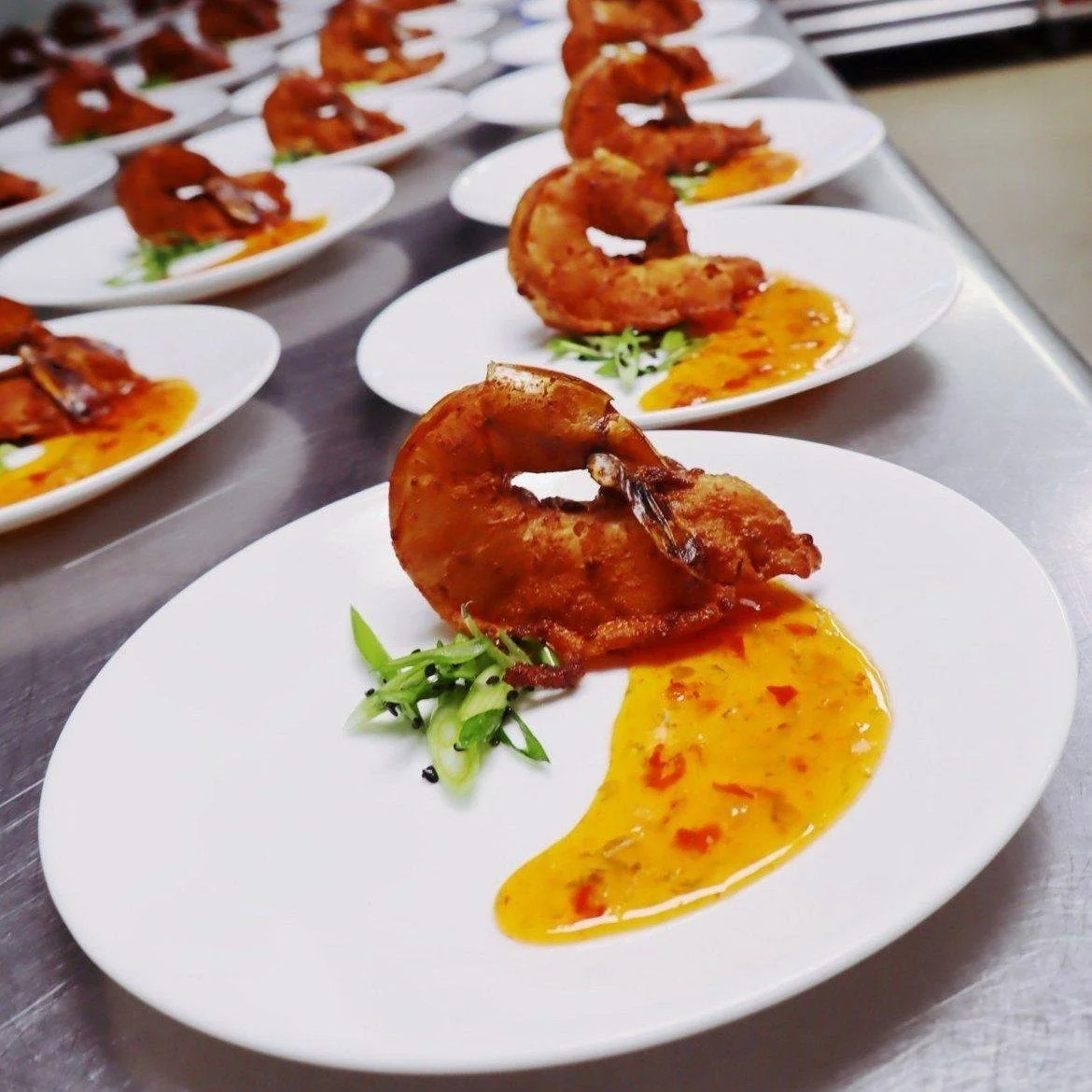 This month's Farmhouse dinner was a culinary masterpiece. The harmonious blend of smoky flavors and our new wine releases created a truly unforgettable evening. ✨

#missouriwine #farmtotable #wineryevents #defianceridgevineyards #FoodieFavorites