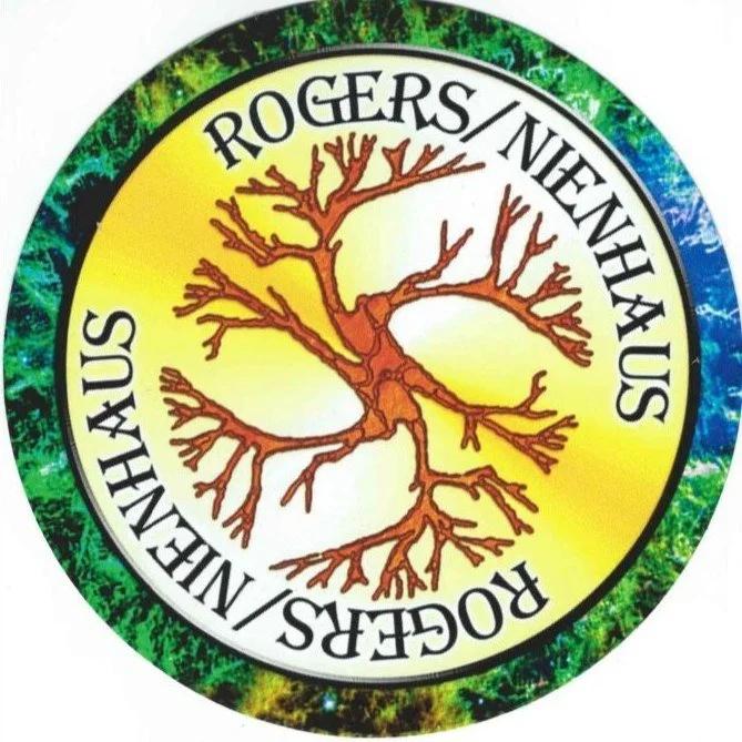 Rogers and Nienhaus are taking over the vineyard today from 1-4 PM! 🎉 Wine not come and join the party? 🍷 

We'll see you soon!

 #defianceridgevineyards #vineyardlifestyle #winery #livemusic