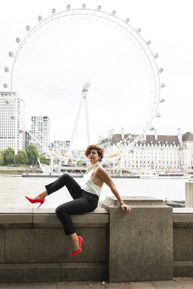 professional photos for solo female travellers London