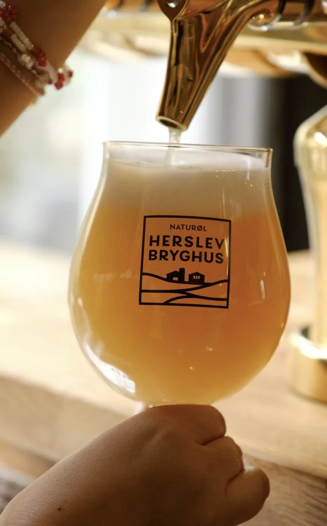 Der skænkes øl fra Herslev Bryghus
