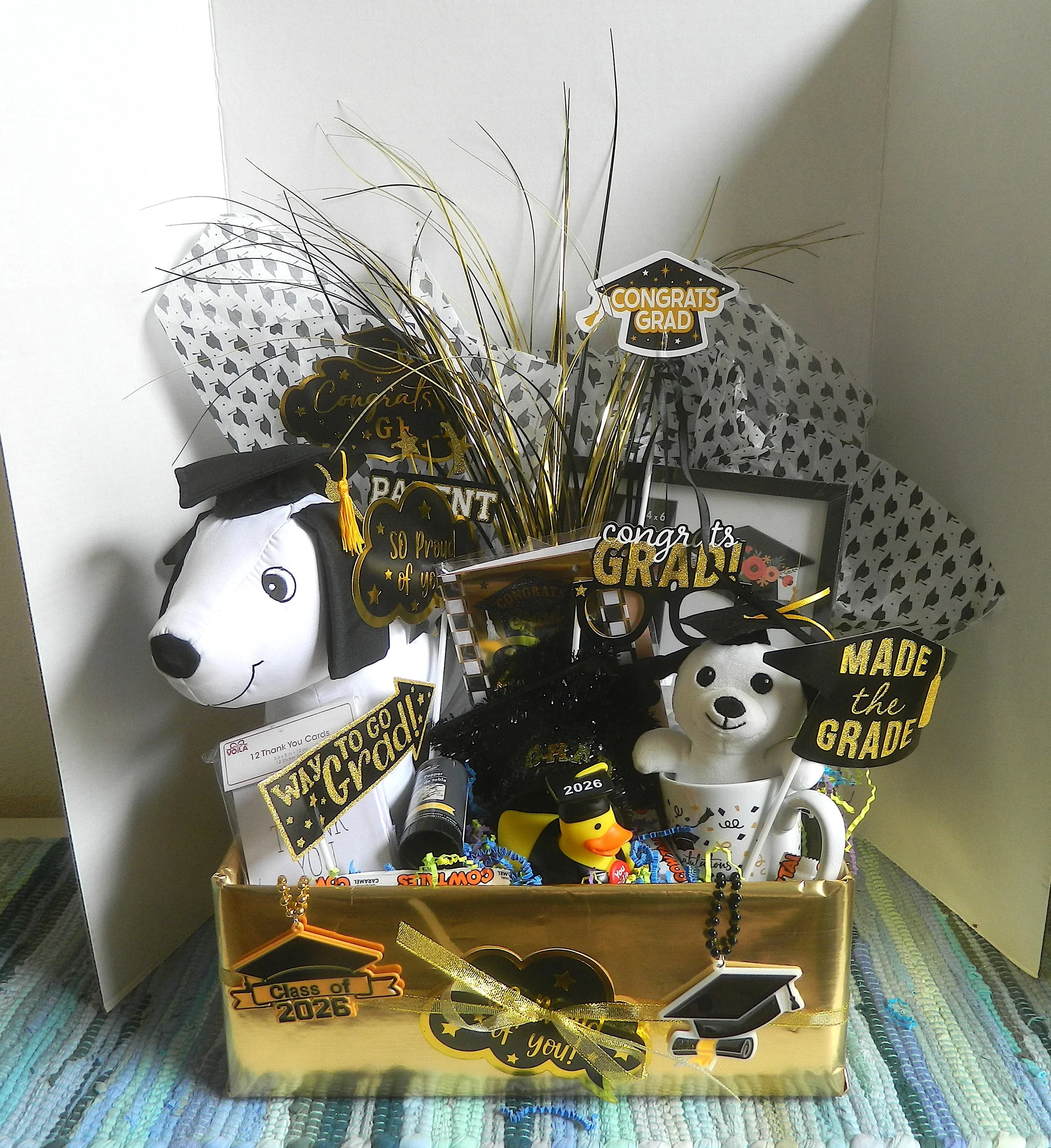Graduation Basket