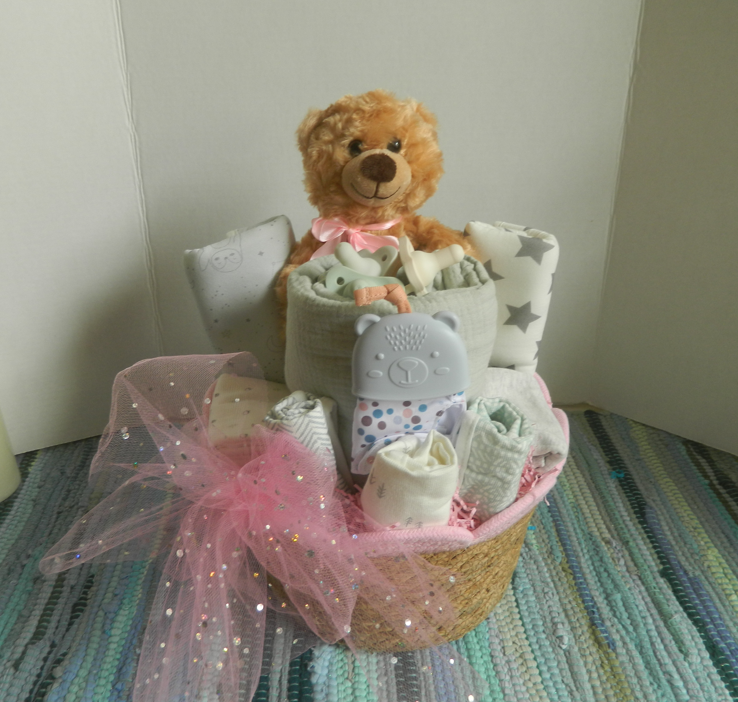 BabyGirlBasket.png