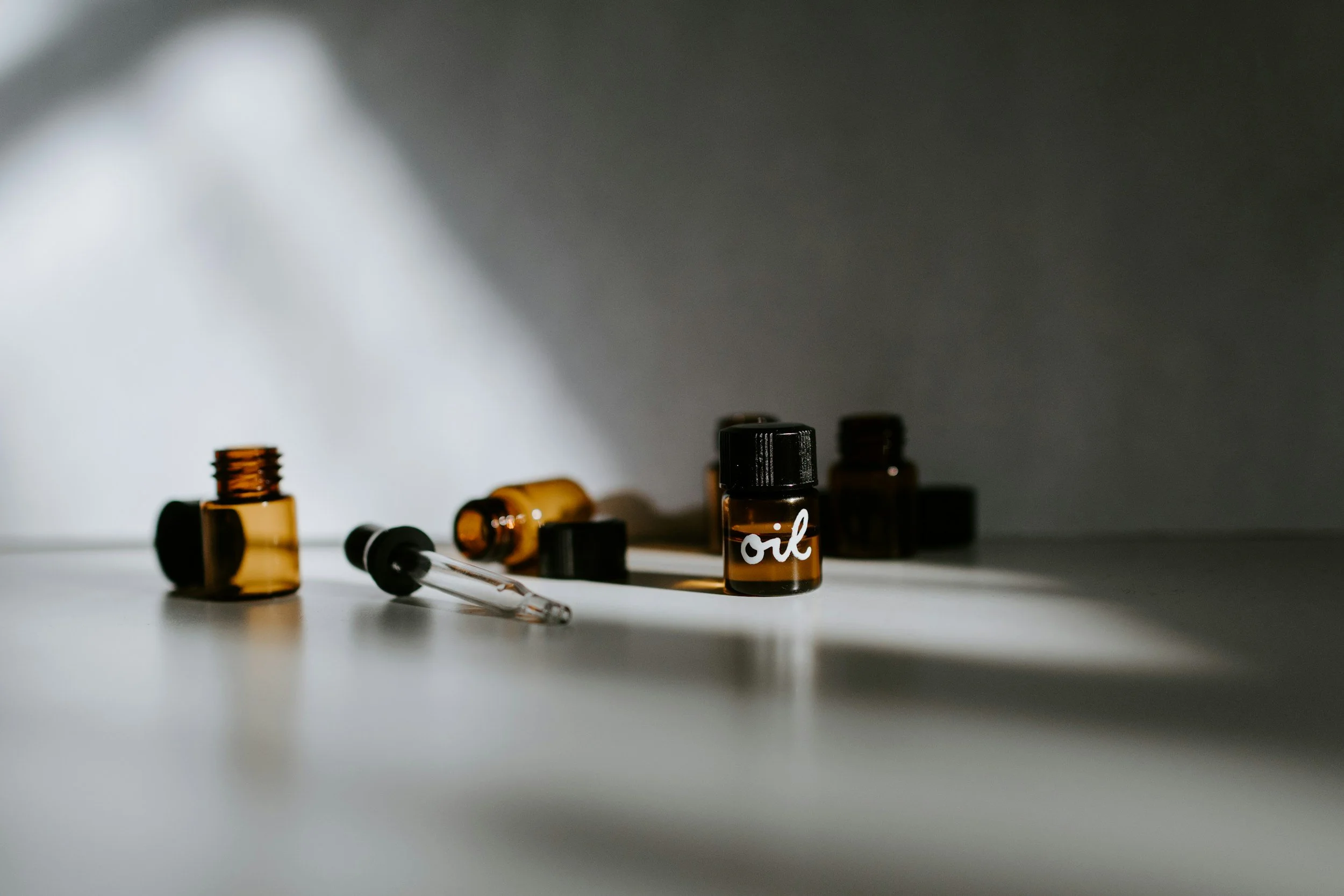 Essential Oil vs. Fragrance Oil: What Scents Does That Make? Part I