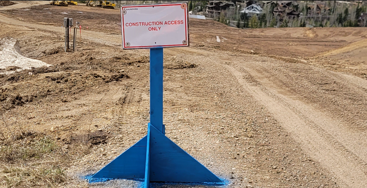 Construction Only Access Sign Pic.png