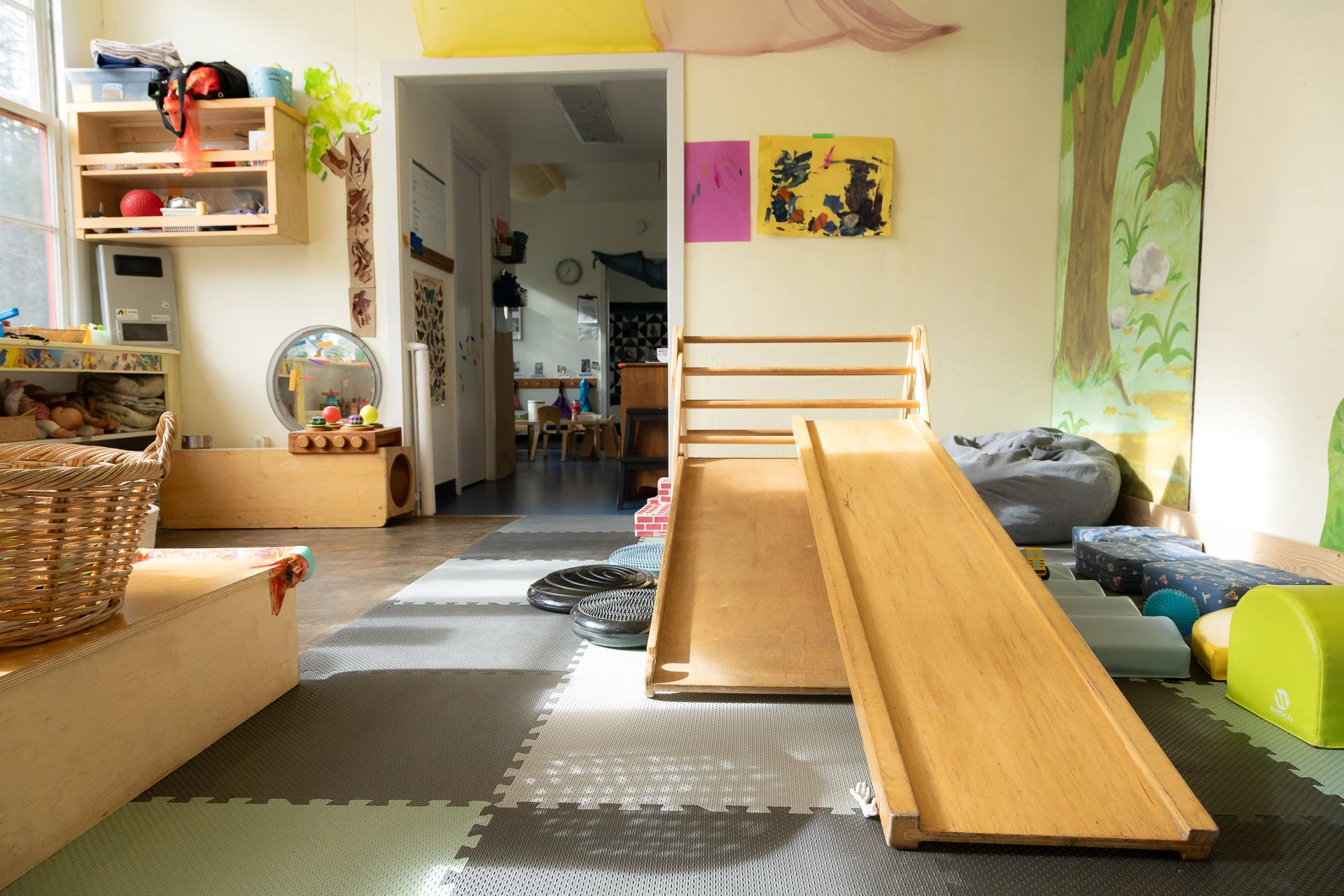 HornbyIslandDaycare-7.jpg