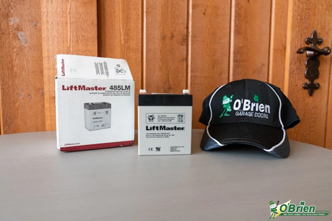 LiftMaster Battery with O'Brien Hat