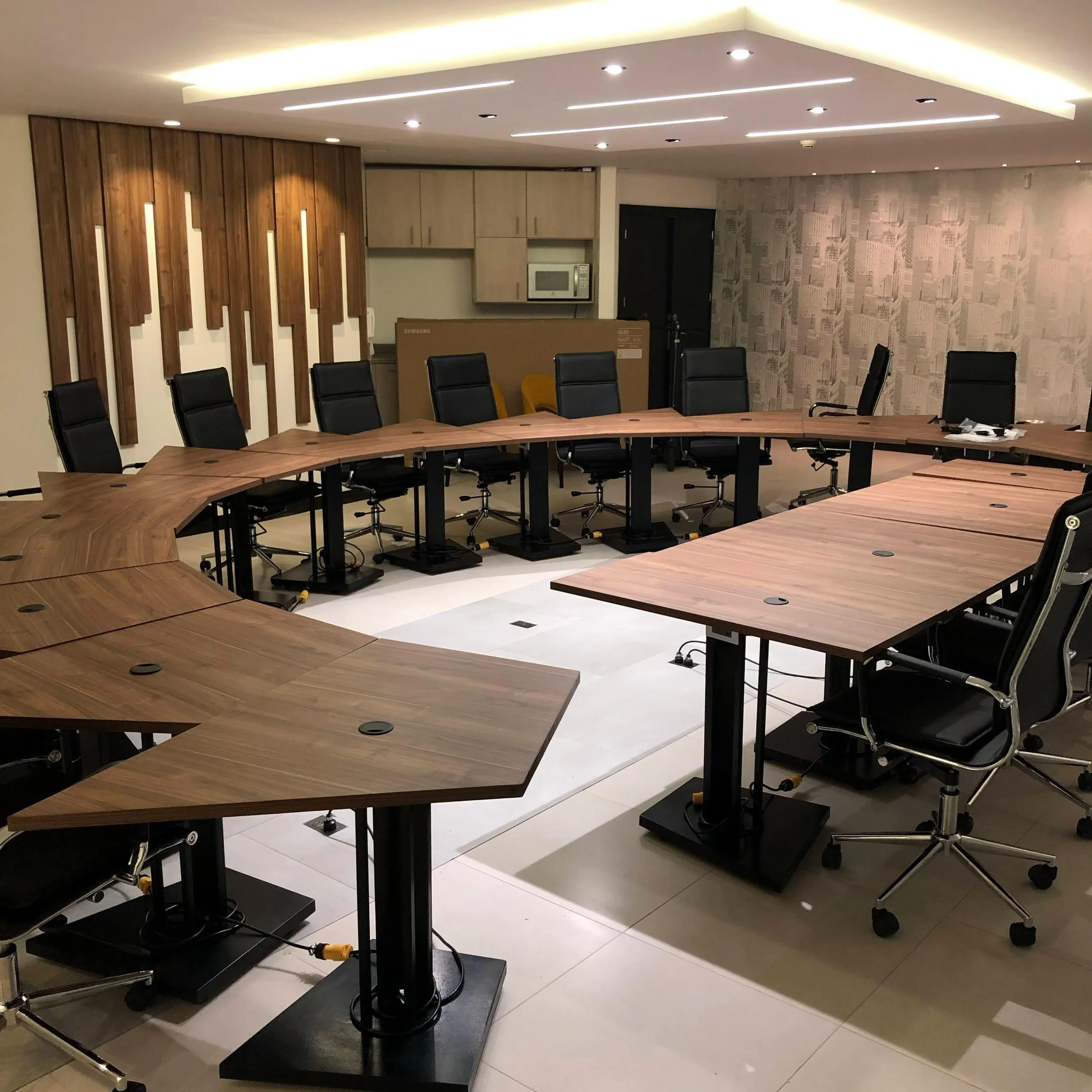 Office boardroom design and implementation project in Quito, Ecuador