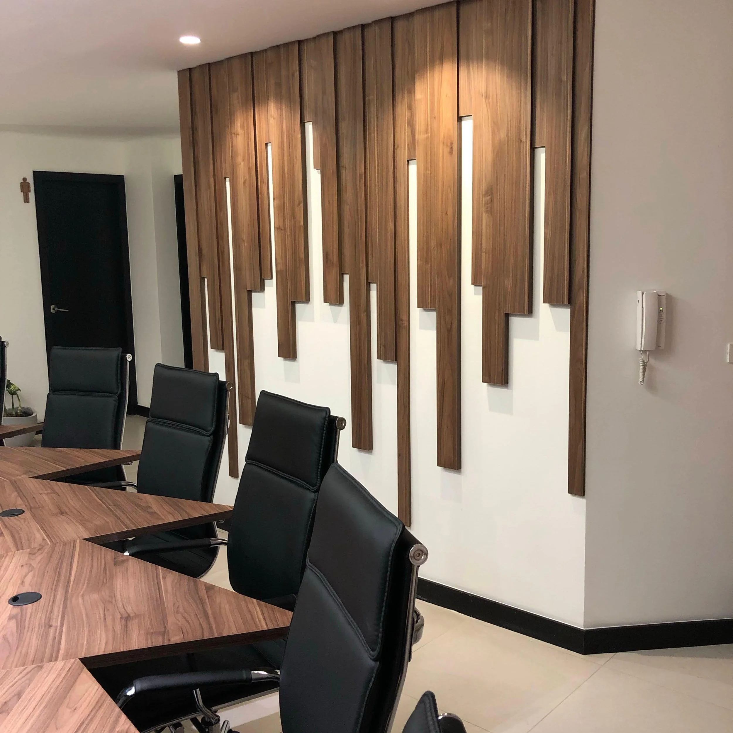 Office boardroom design and implementation project in Quito, Ecuador