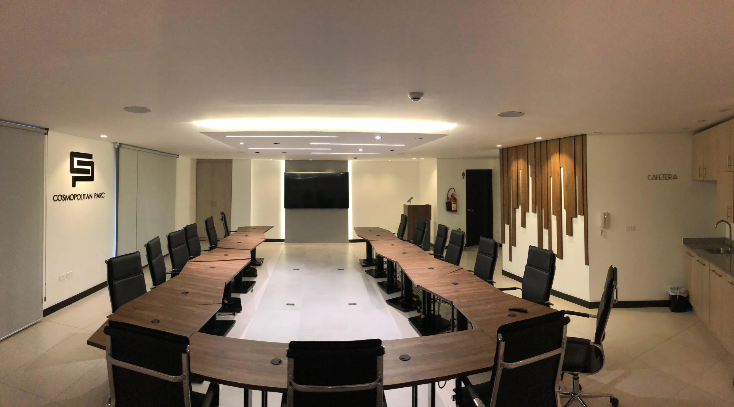 Office boardroom design and implementation project in Quito, Ecuador