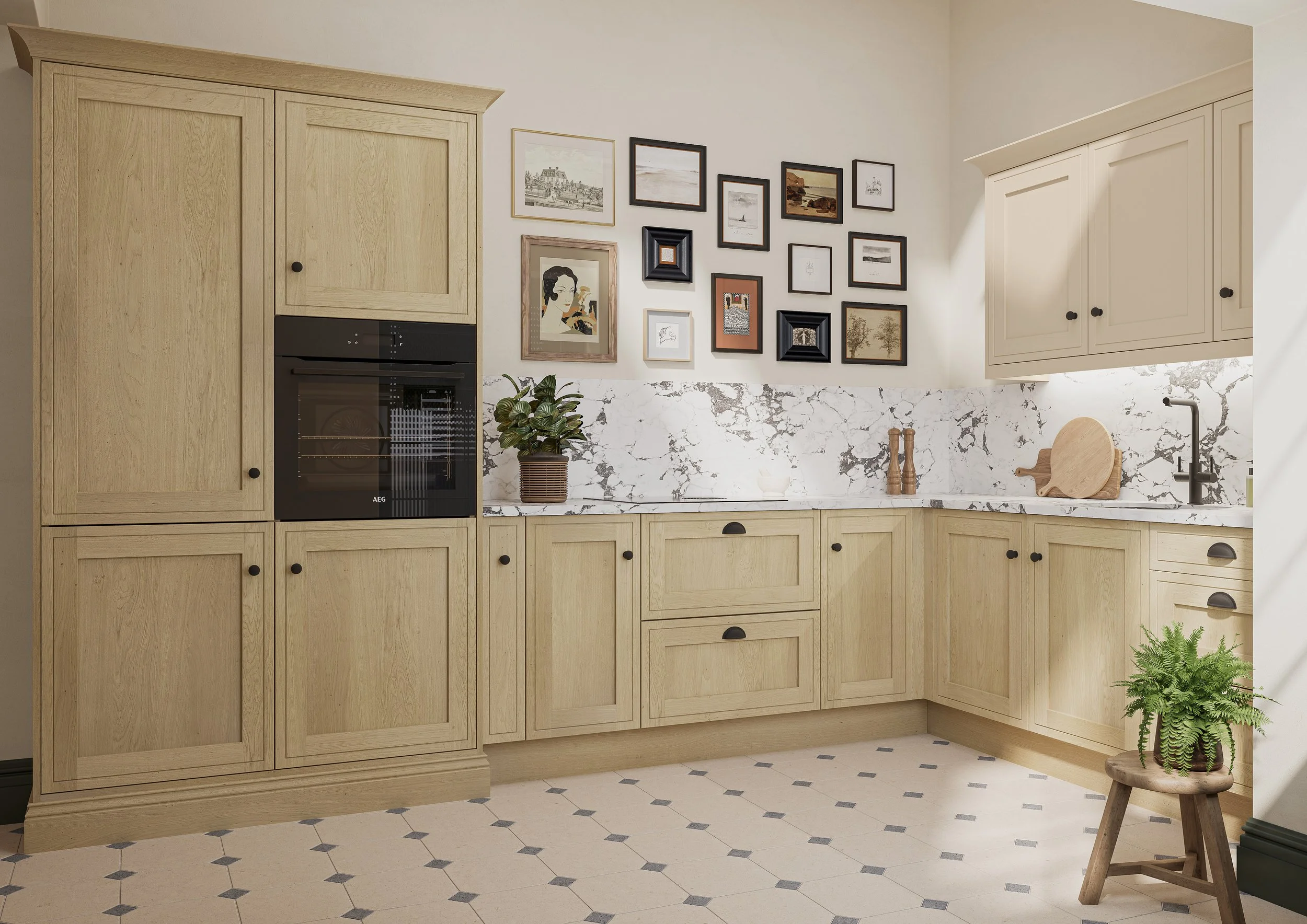 Sovereign Oak Shaker               with in-frame detailing