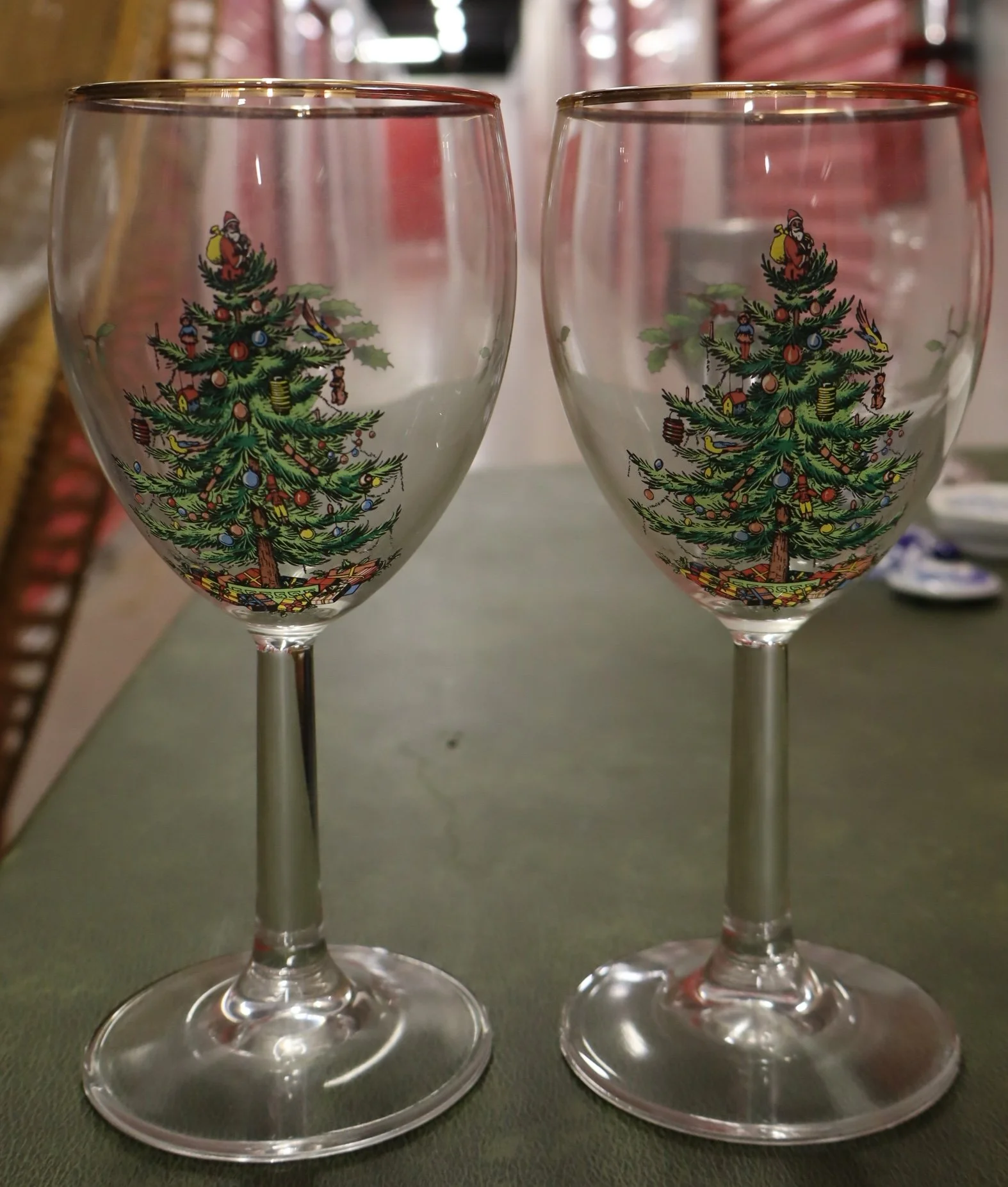 Spode Christmas Tree Wine Glasses set of 4