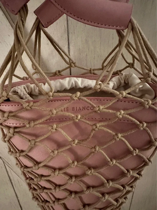 a026-2.webp
