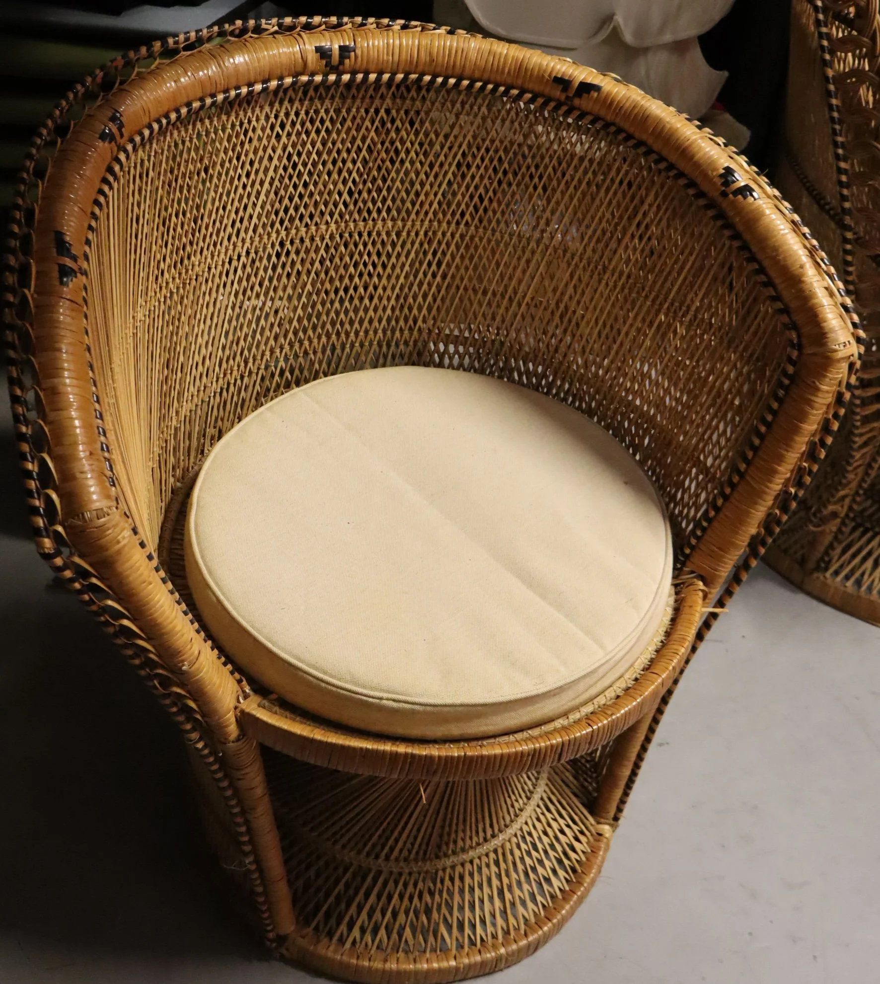 1970s VTG Wicker Barrel Chair
